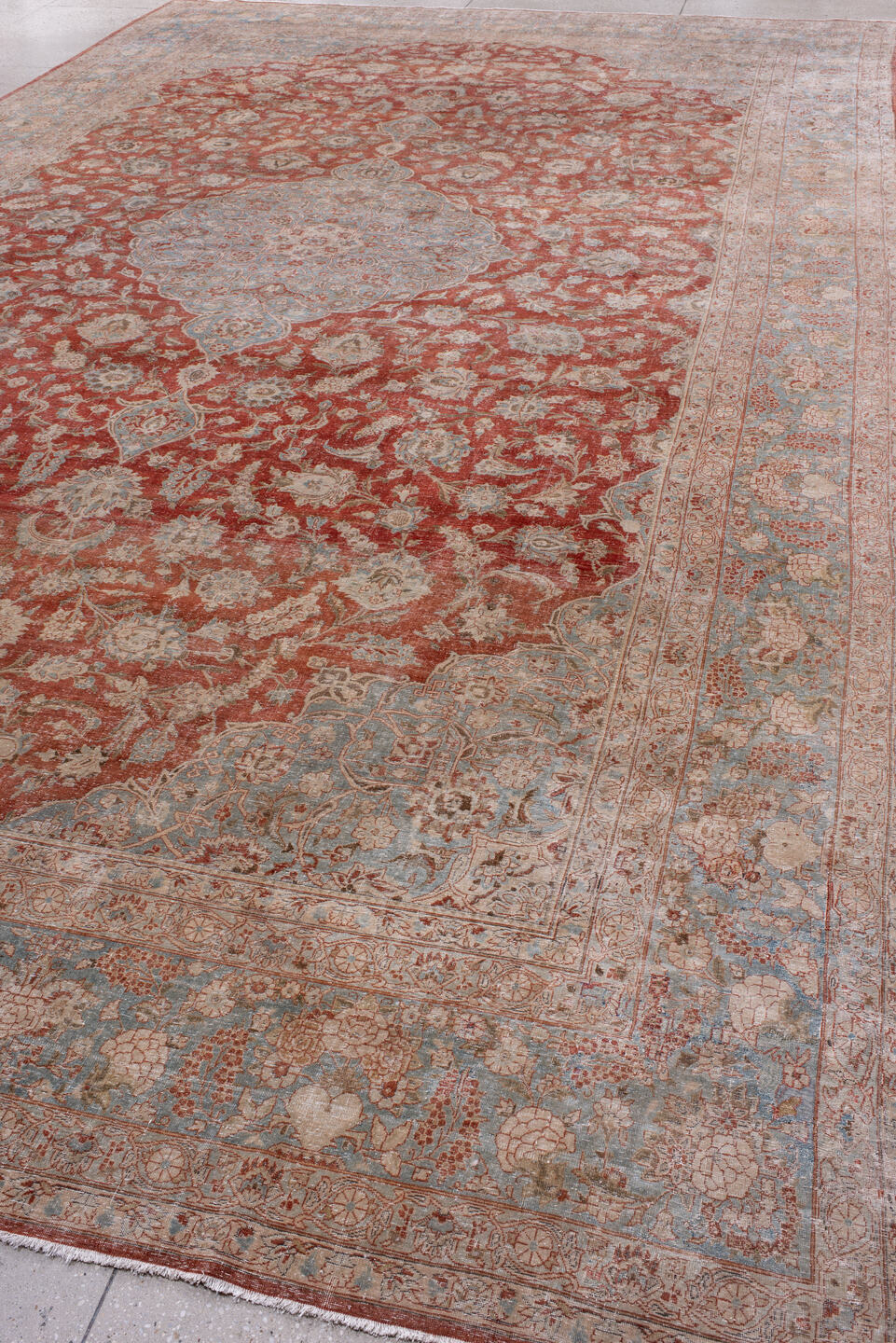 10' x 17' one-of-a-kind handmade vintage Kashan rug. Color palette: brown, dark gray, gray, light blue, light gray, pink