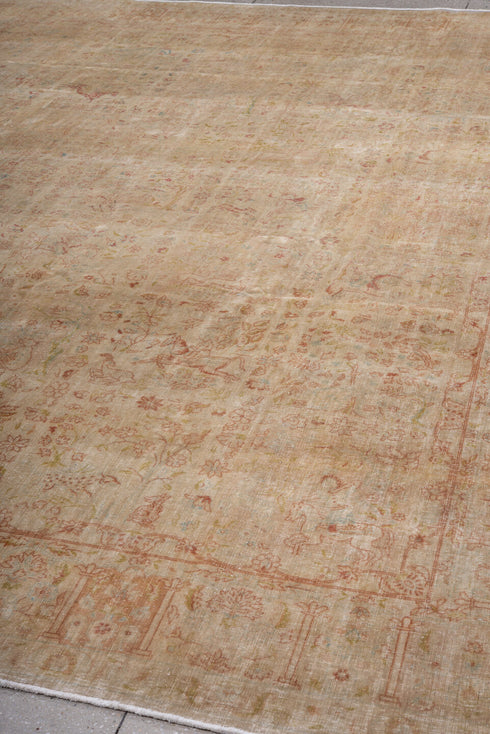 Vintage Tabriz Area Rug (9' x 12')