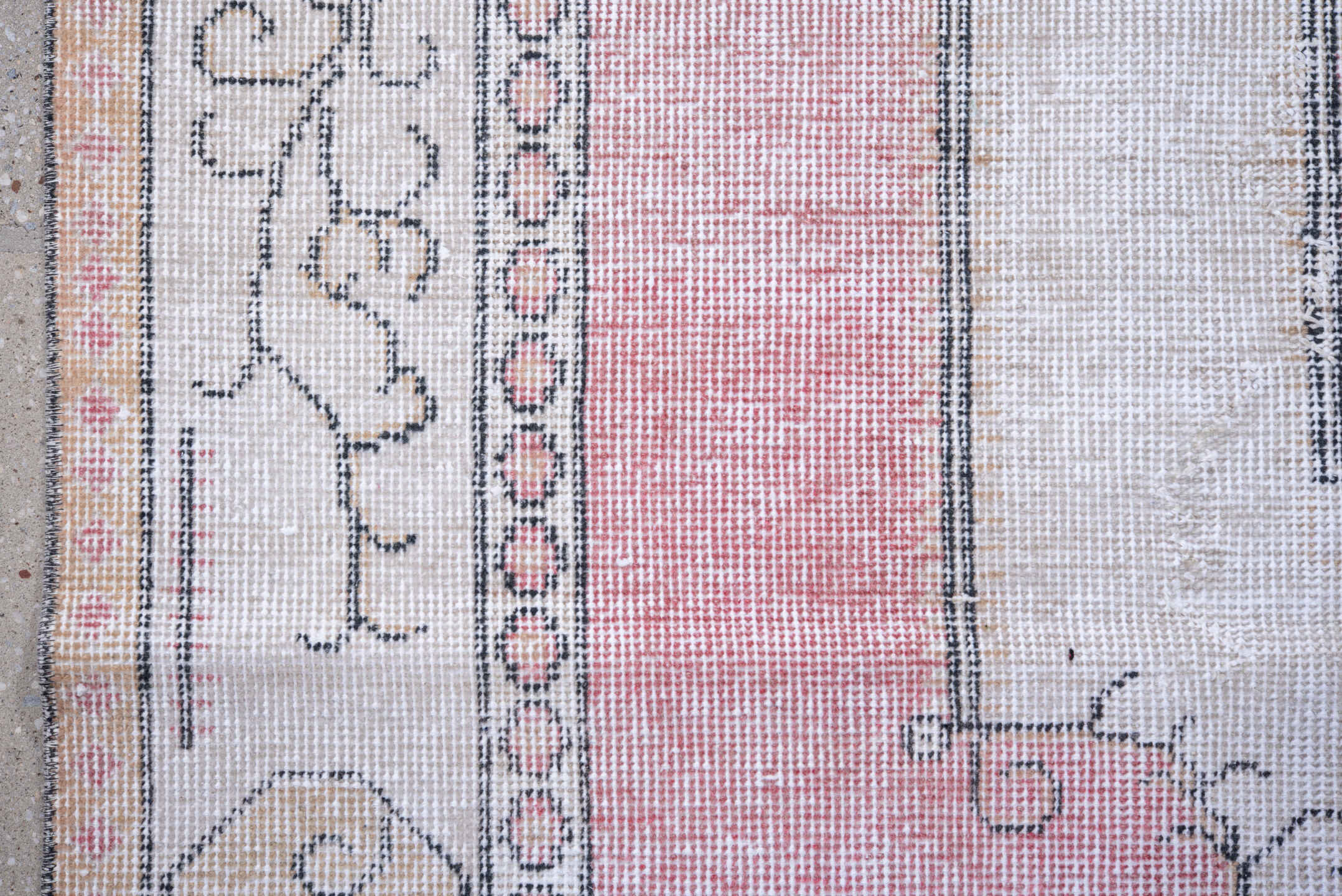 5' x 9' one-of-a-kind handmade antique Sparta medium size rug. Color palette: ivory, blush, pink, taupe, charcoal, rose
