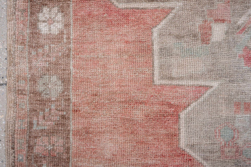 Antique Oushak Area Rug (5' x 9')