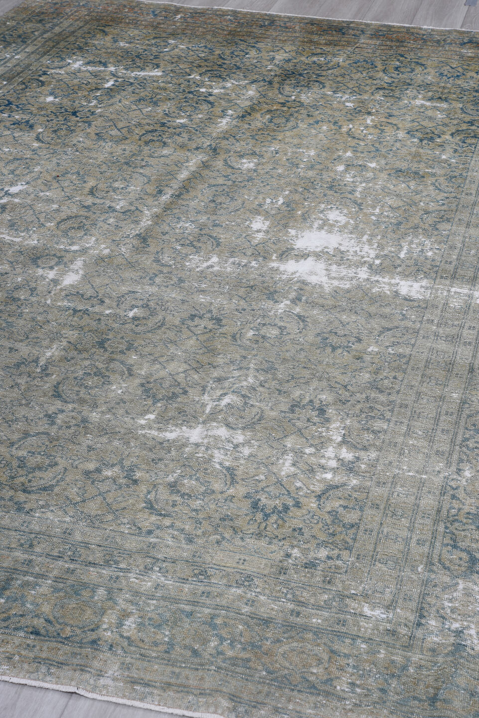 7' x 11' one-of-a-kind handmade antique Sivas large size rug. Color palette: taupe, blue, ivory, beige, slate, gray