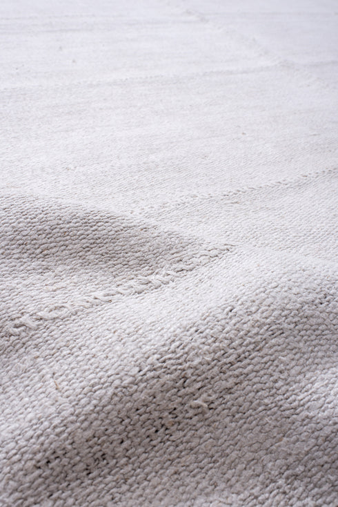 Antique Flatweave Area Rug (11' x 17')