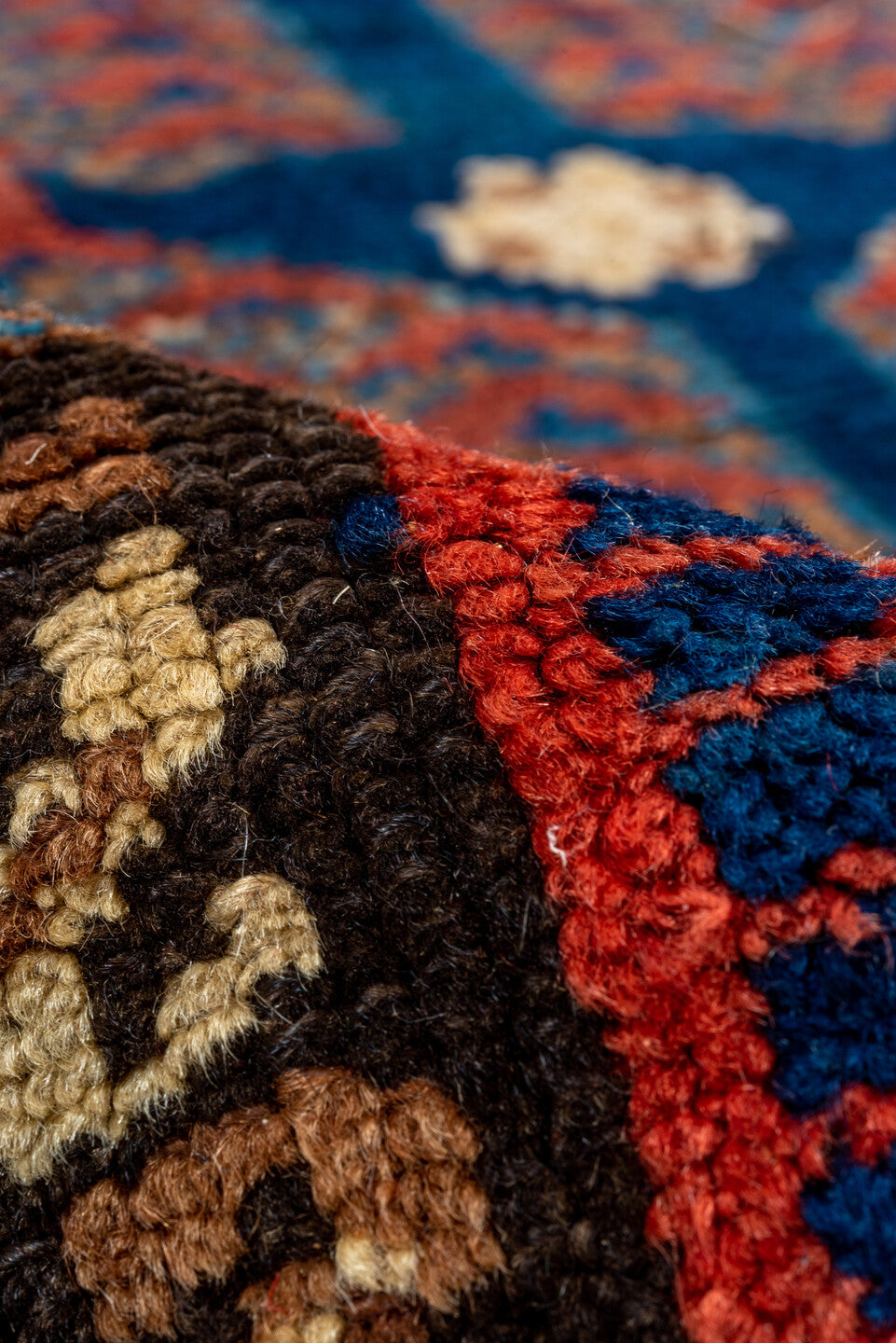 5' x 8' one-of-a-kind handmade vintage Kurd medium size rug. Color palette: blue, brown, dim gray, gray, pink, red