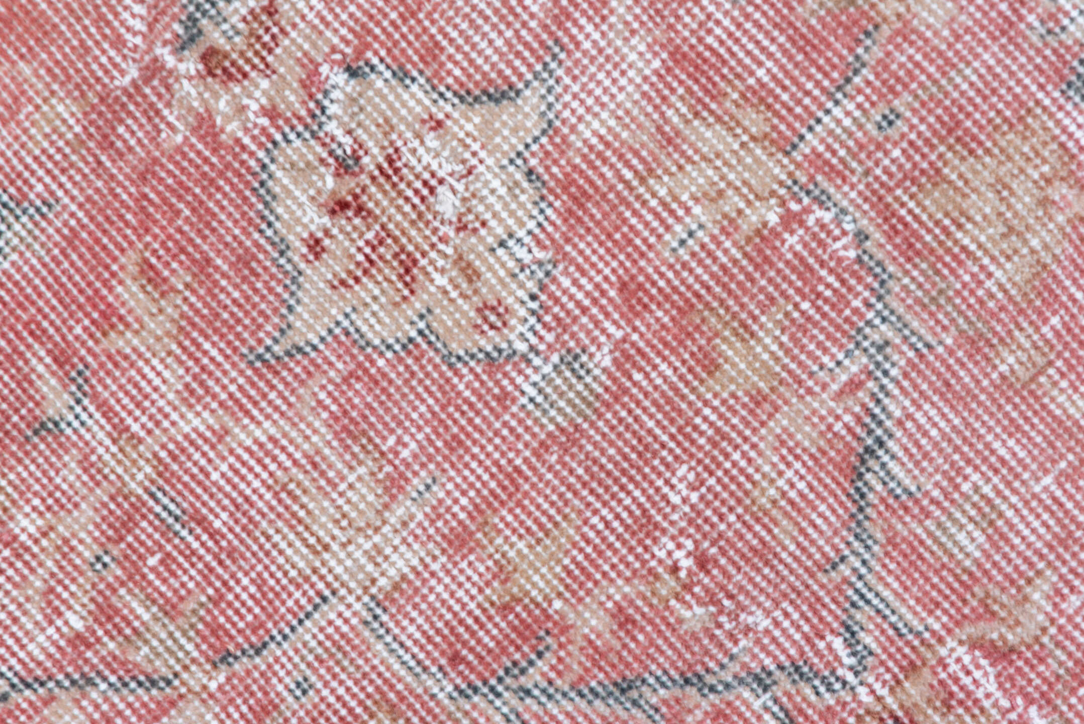 4' x 6' one-of-a-kind handmade vintage Oushak small size rug. Color palette: rose, ivory, dusty blue, blush, gold, taupe