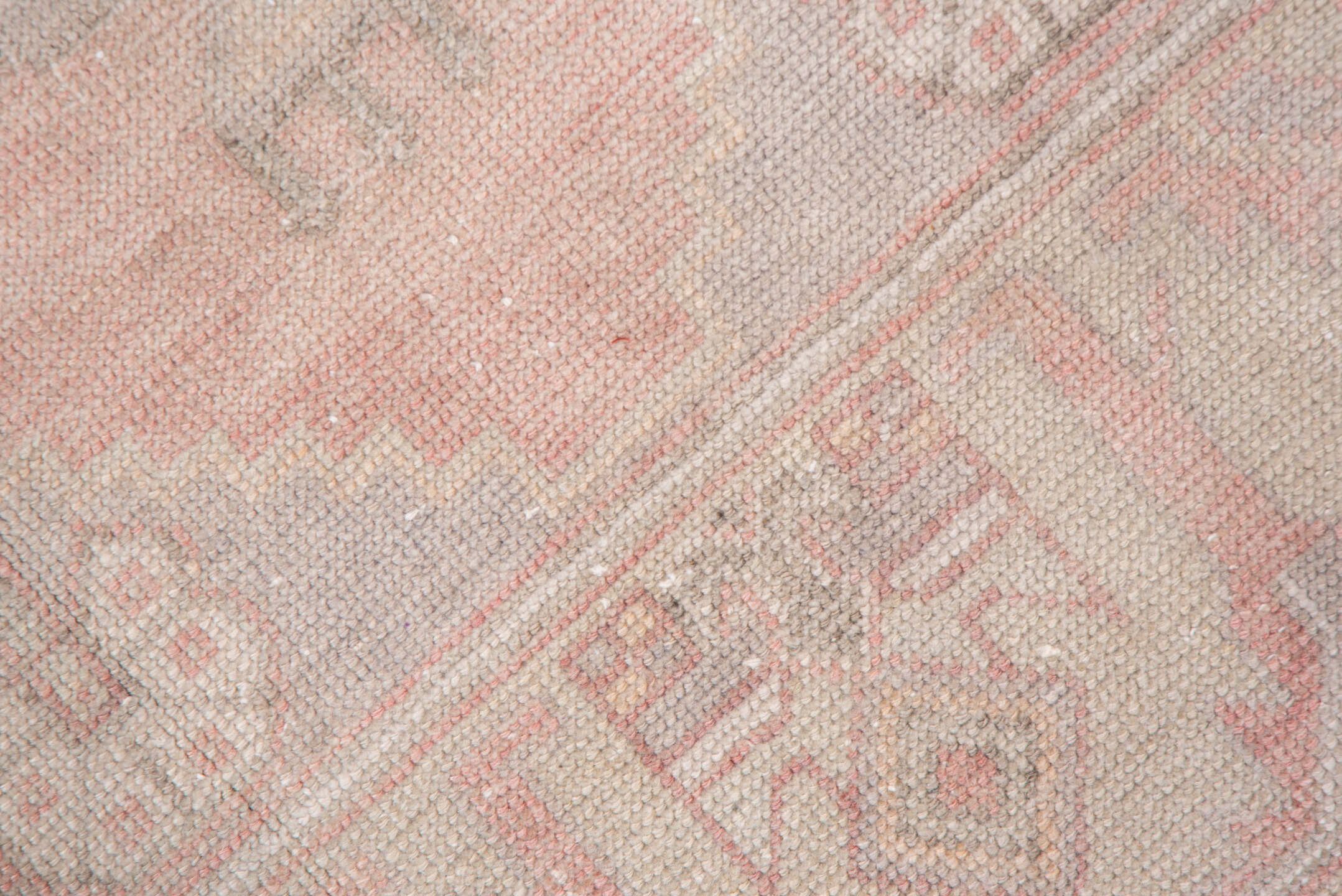 3' x 5' one-of-a-kind handmade vintage Oushak small size rug. Color palette: blush, ivory, taupe, pale rose, beige, sand