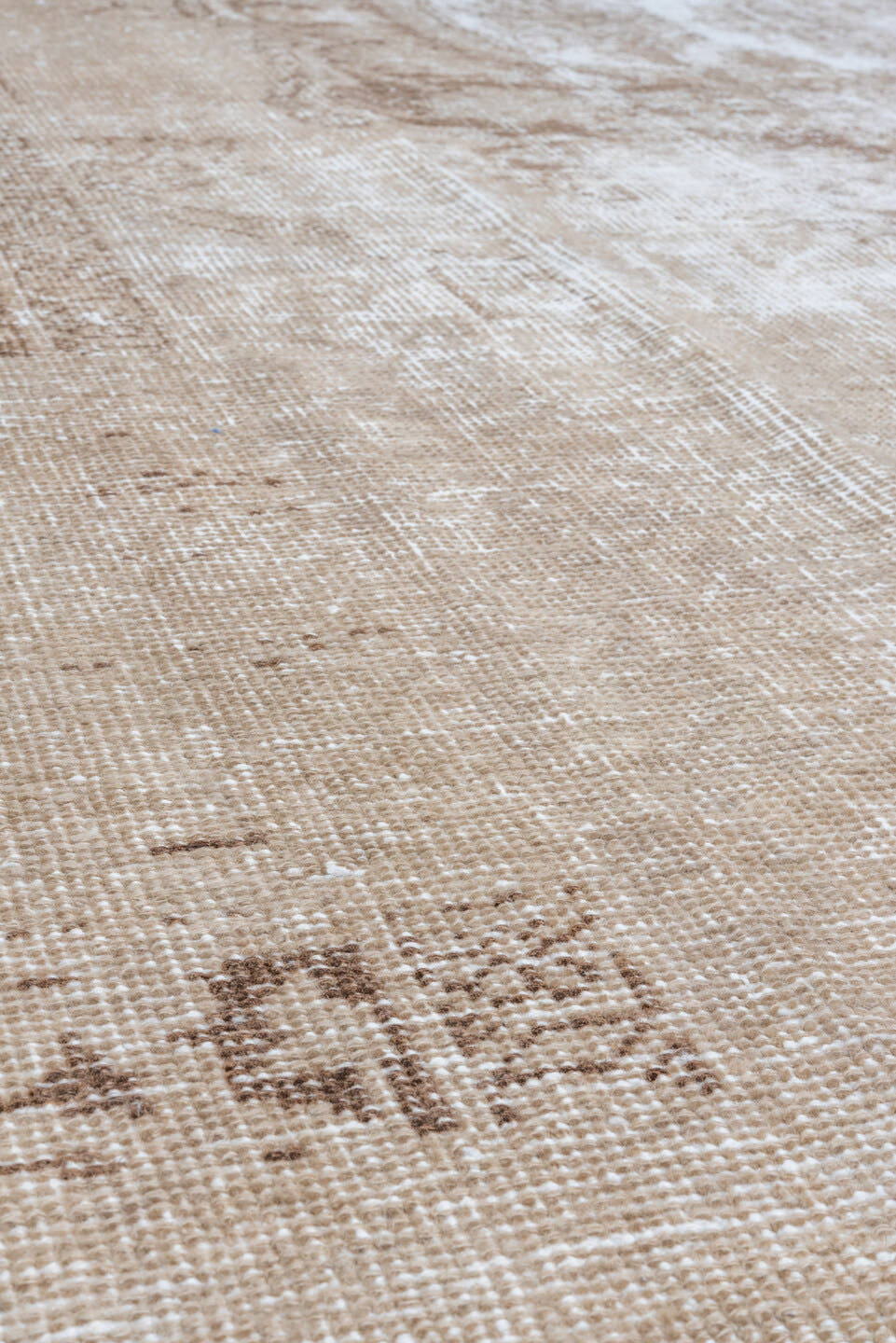 8' x 11' one-of-a-kind handmade vintage Oushak large size rug. Color palette: ivory, taupe, beige, camel, sand, light brown