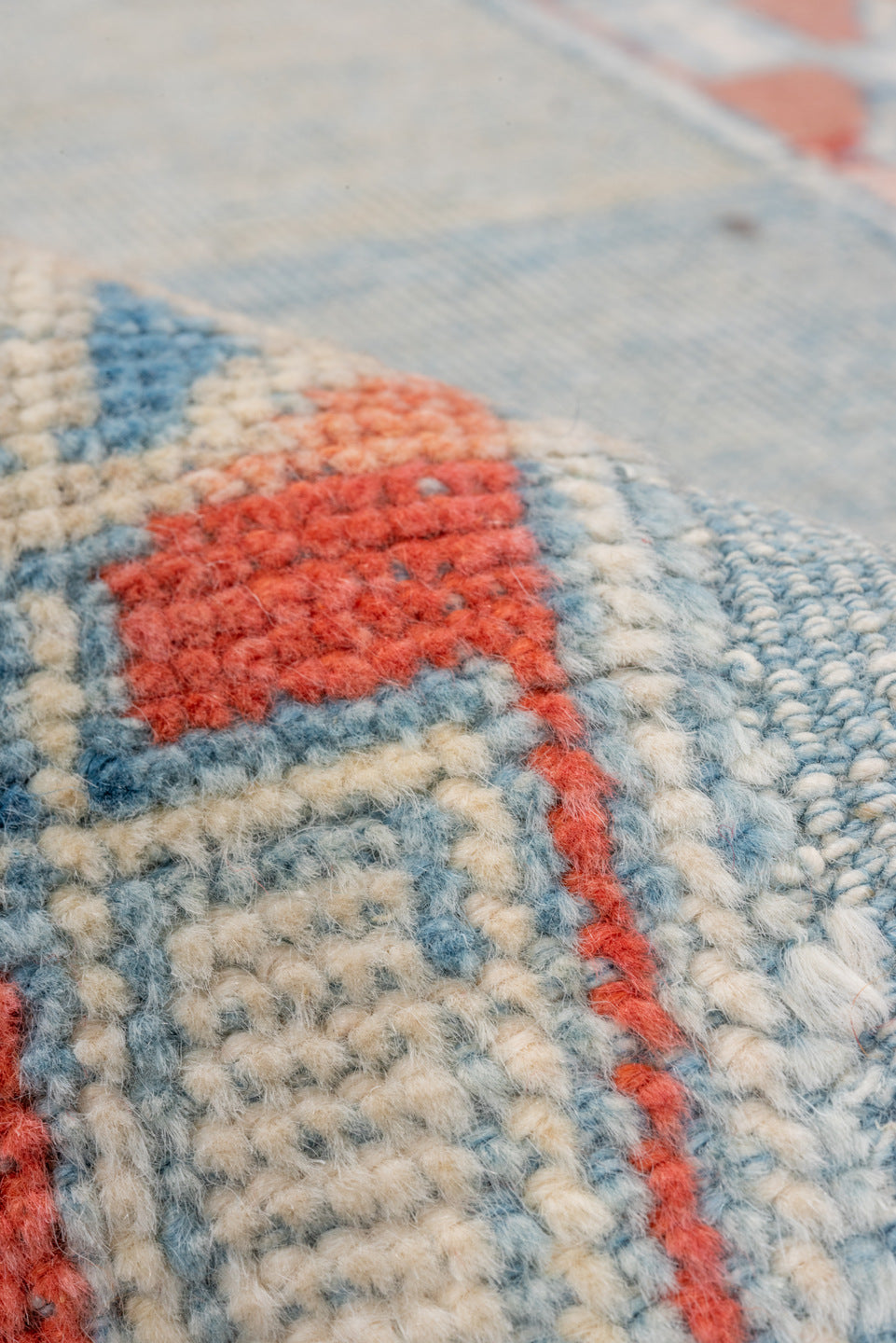 3' x 4' one-of-a-kind handmade vintage Oushak small size rug. Color palette: sky blue, ivory, coral, powder blue, slate
