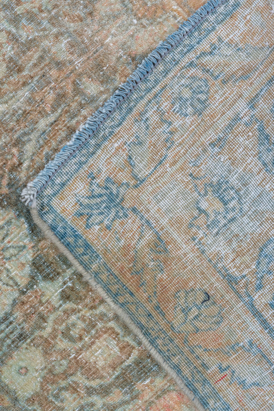 4' x 6' one-of-a-kind handmade vintage Tabriz small size rug. Color palette: brown, gray, light gray