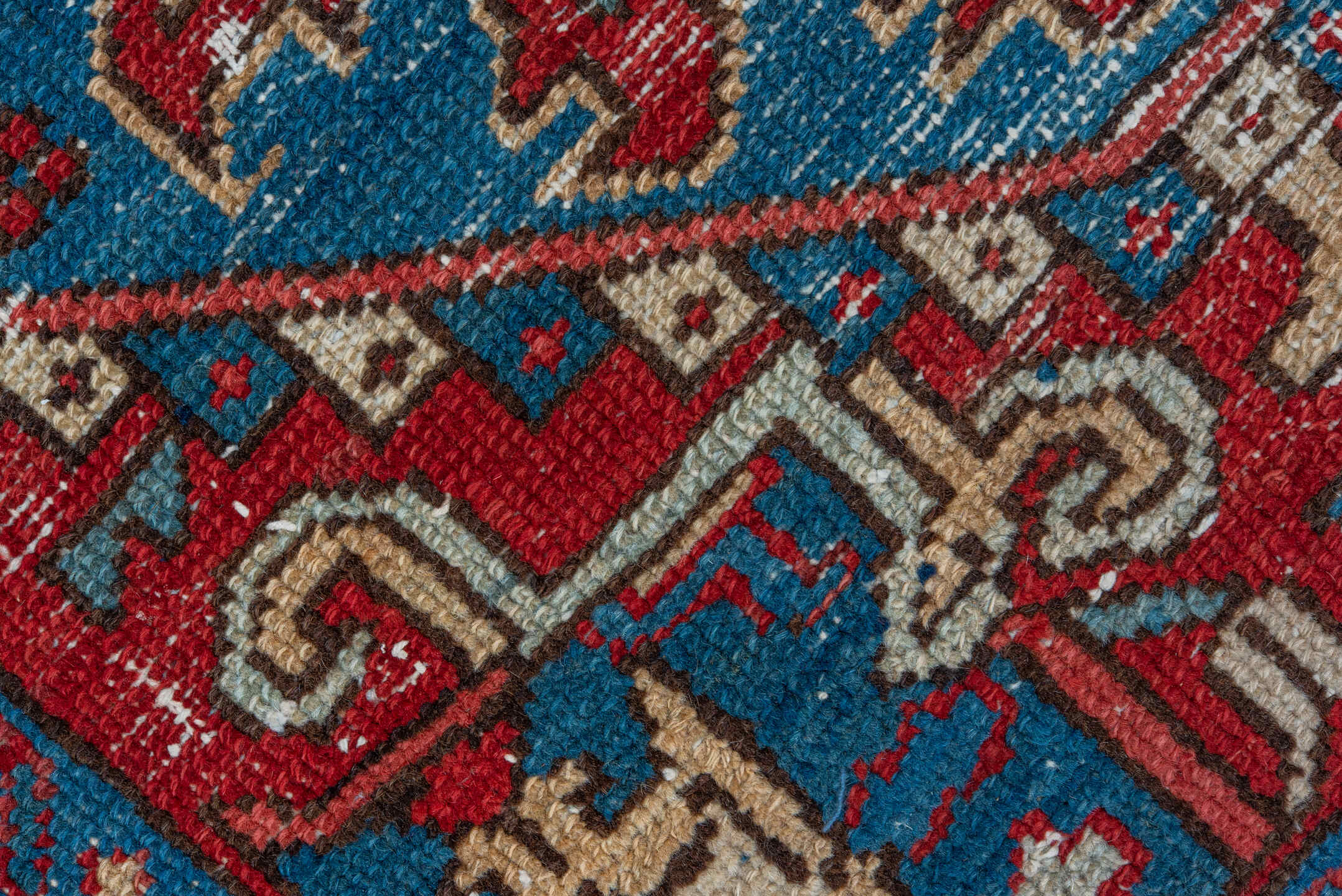 3' x 4' one-of-a-kind handmade vintage Heriz small size rug. Color palette: blue, brown, gray, indian red, light gray, pink