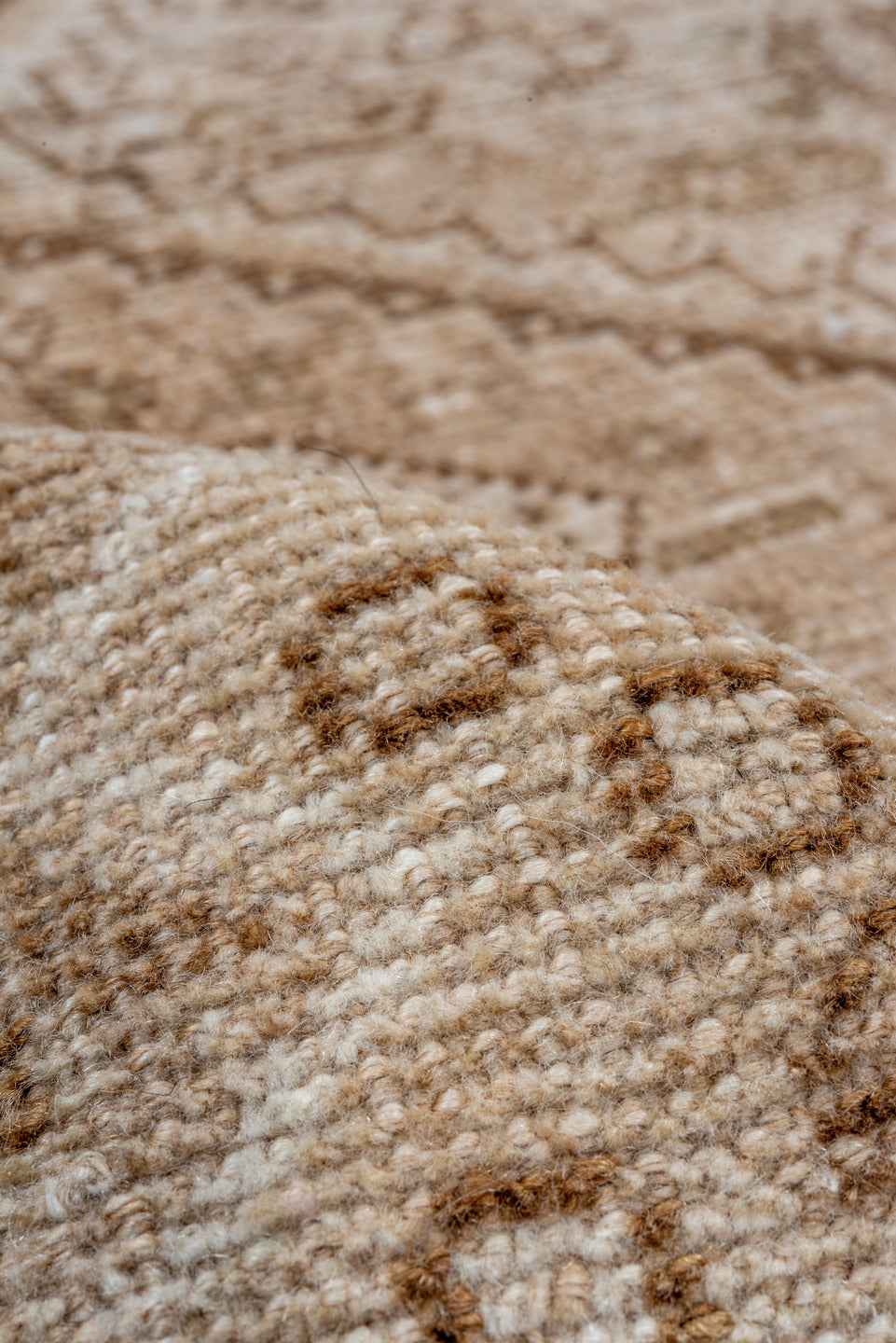 3' x 5' one-of-a-kind handmade vintage Shiraz small size rug. Color palette: tan, ivory, taupe, camel, brown, beige, gray
