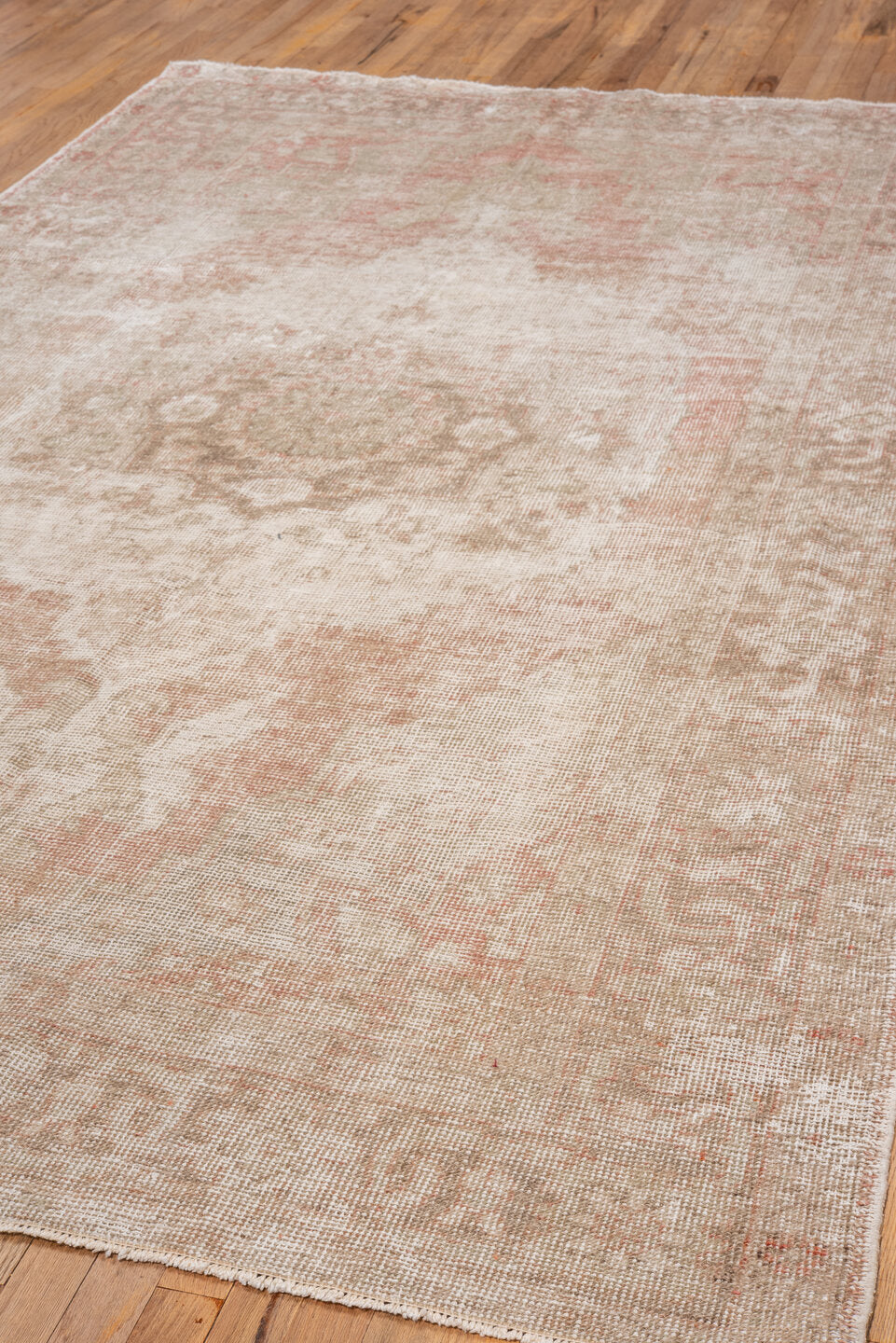 6' x 10' one-of-a-kind handmade vintage Oushak large size rug. Color palette: gray, light gray, linen, off-white, pink