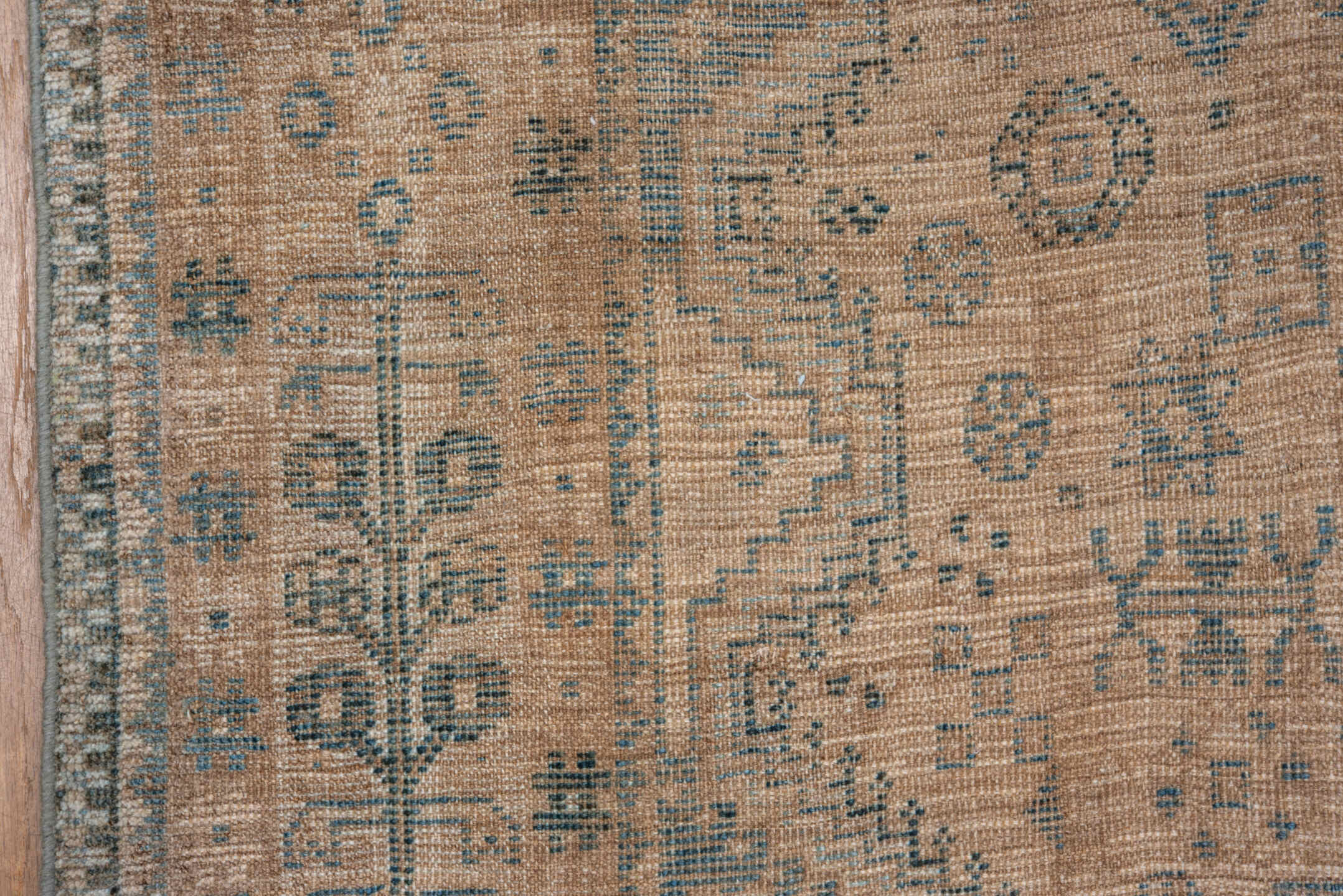 7' x 10' one-of-a-kind handmade vintage Shiraz large size rug. Color palette: ivory, sky blue, beige, taupe, camel, slate