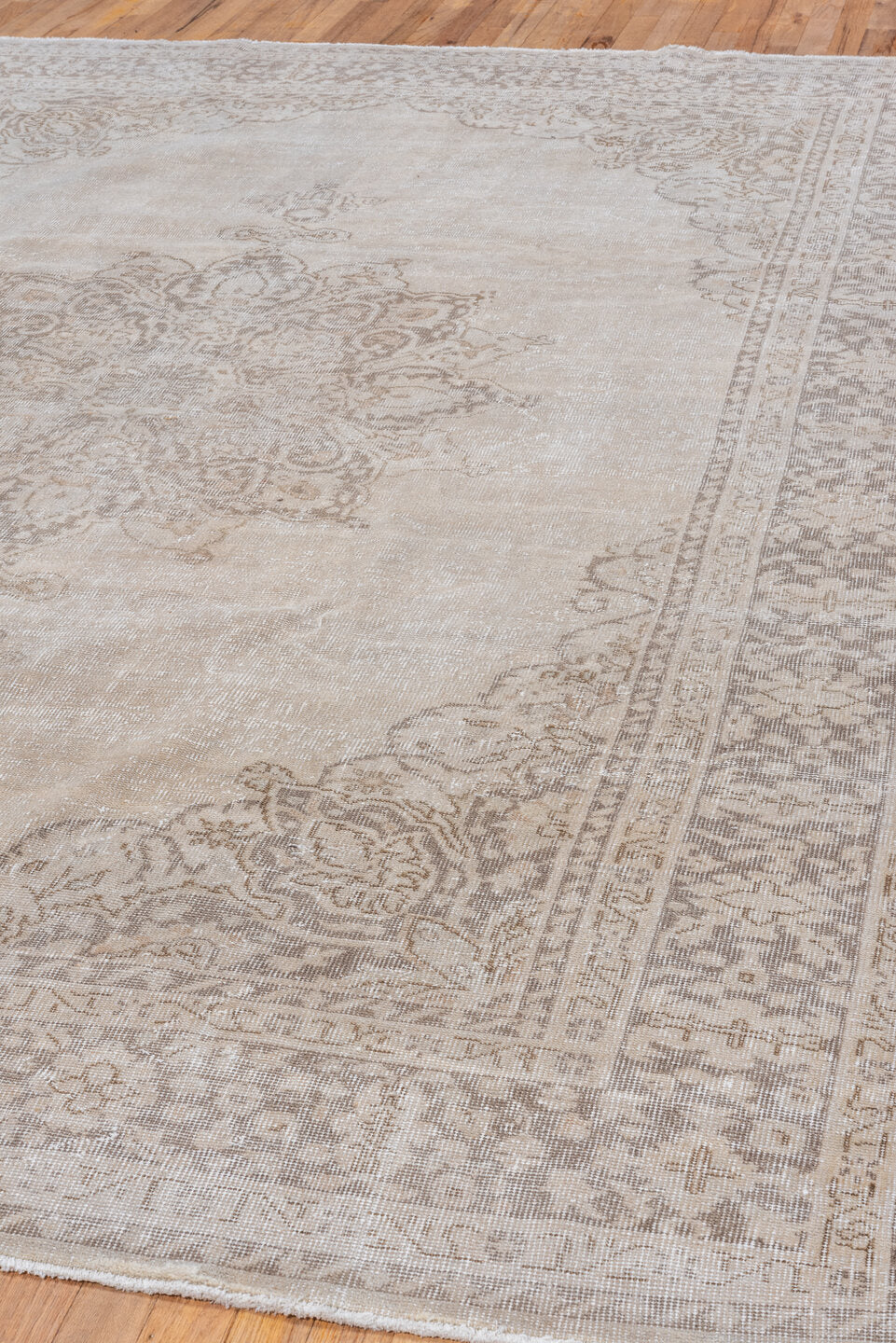 7' x 10' one-of-a-kind handmade vintage Oushak large size rug. Color palette: ivory, taupe, beige, stone, greige, gray