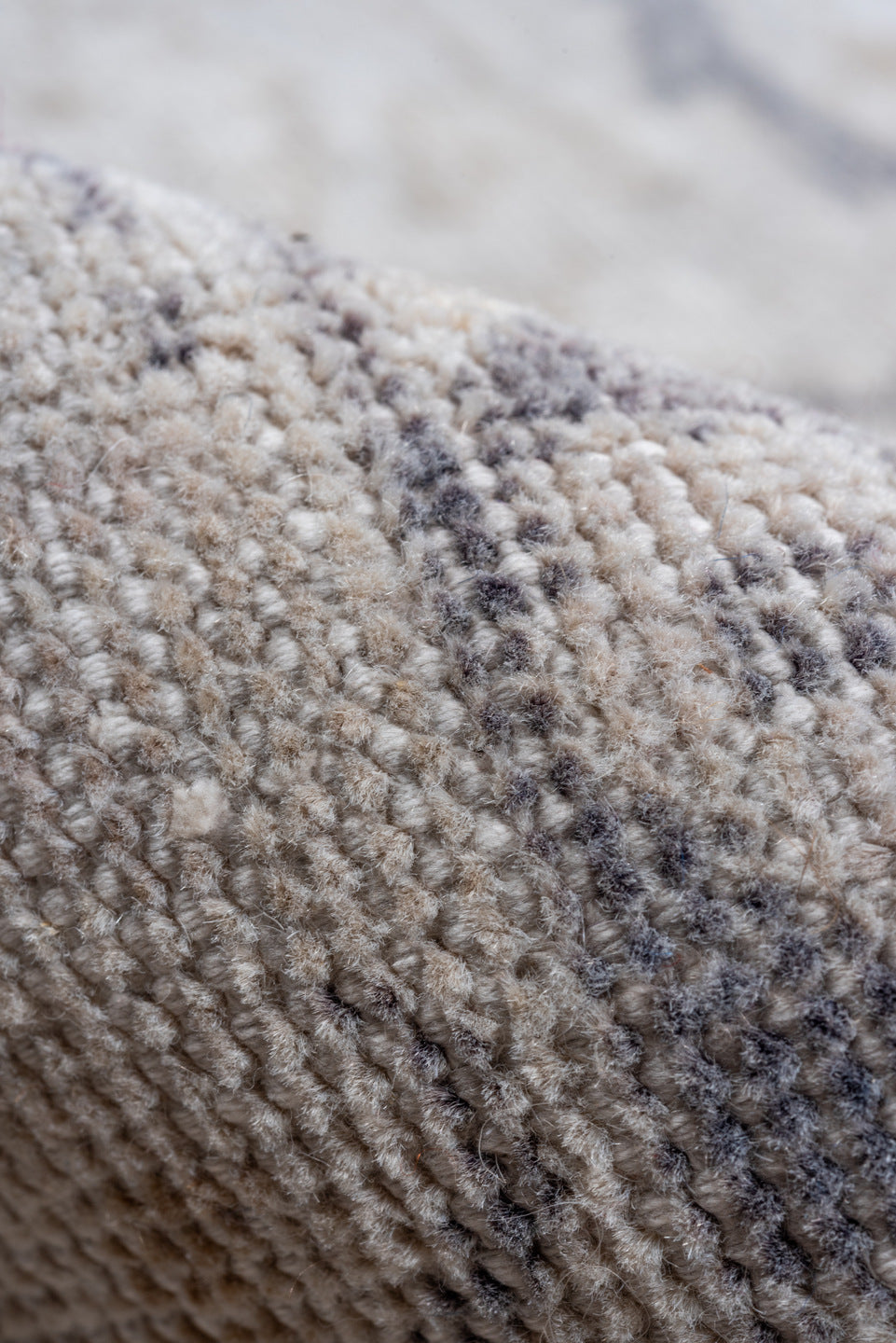 9' x 13' one-of-a-kind handmade vintage Oushak large size rug. Color palette: dark gray, gray, light gray, off-white, silver