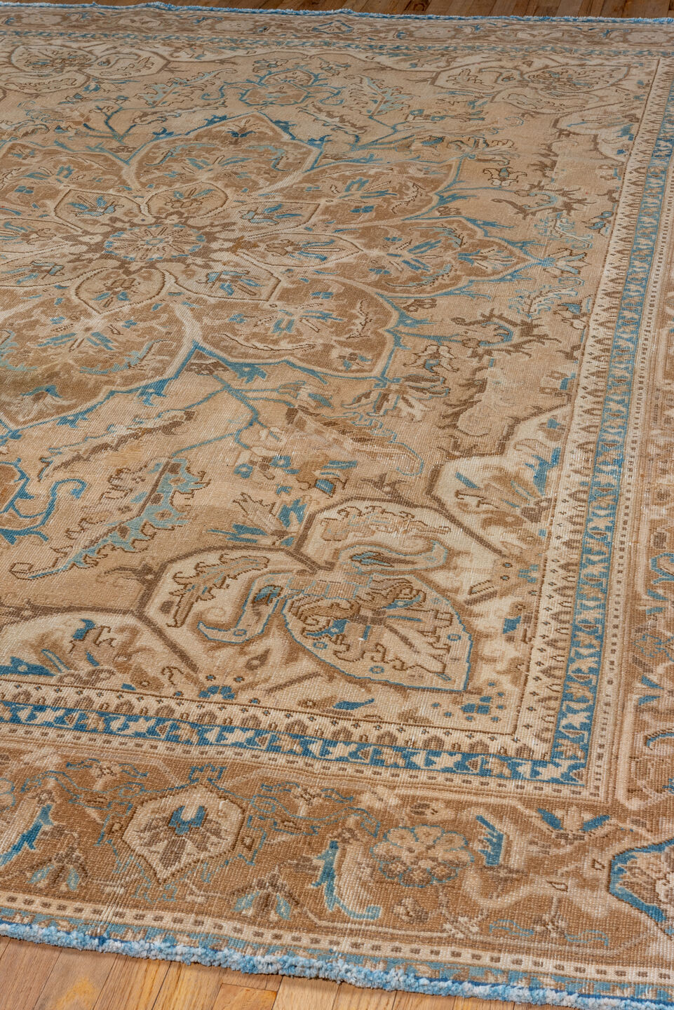 8' x 10' one-of-a-kind handmade vintage Heriz large size rug. Color palette: beige, taupe, camel, ivory, sky blue, brown