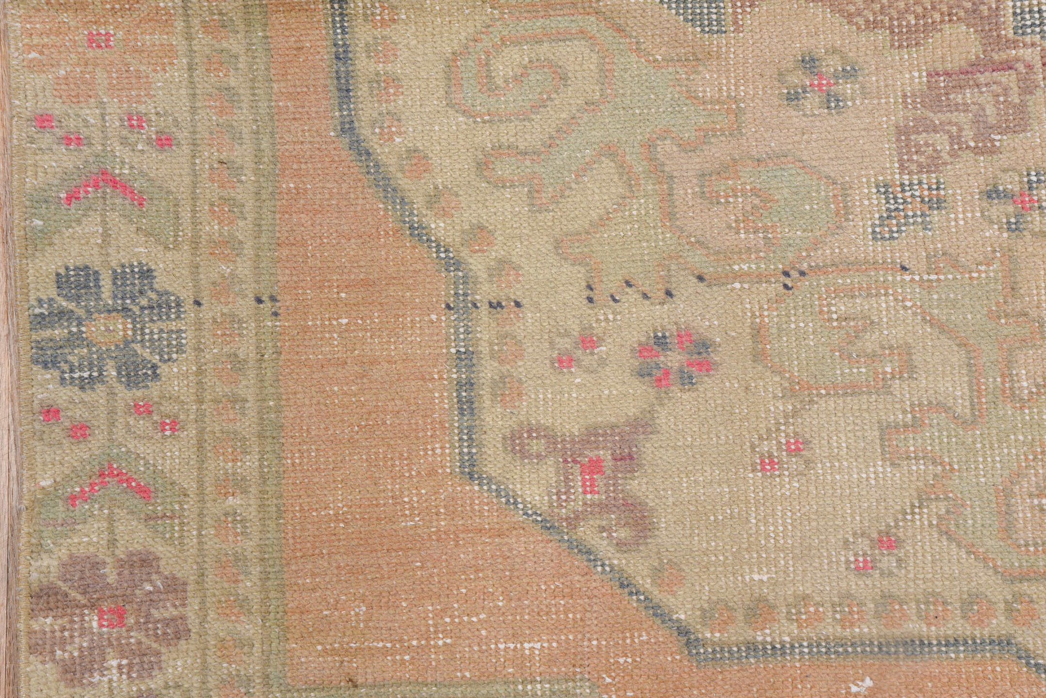 4' x 7' one-of-a-kind handmade vintage Oushak rug. Color palette: peach, ivory, taupe, slate, rose, beige, terracotta, pink