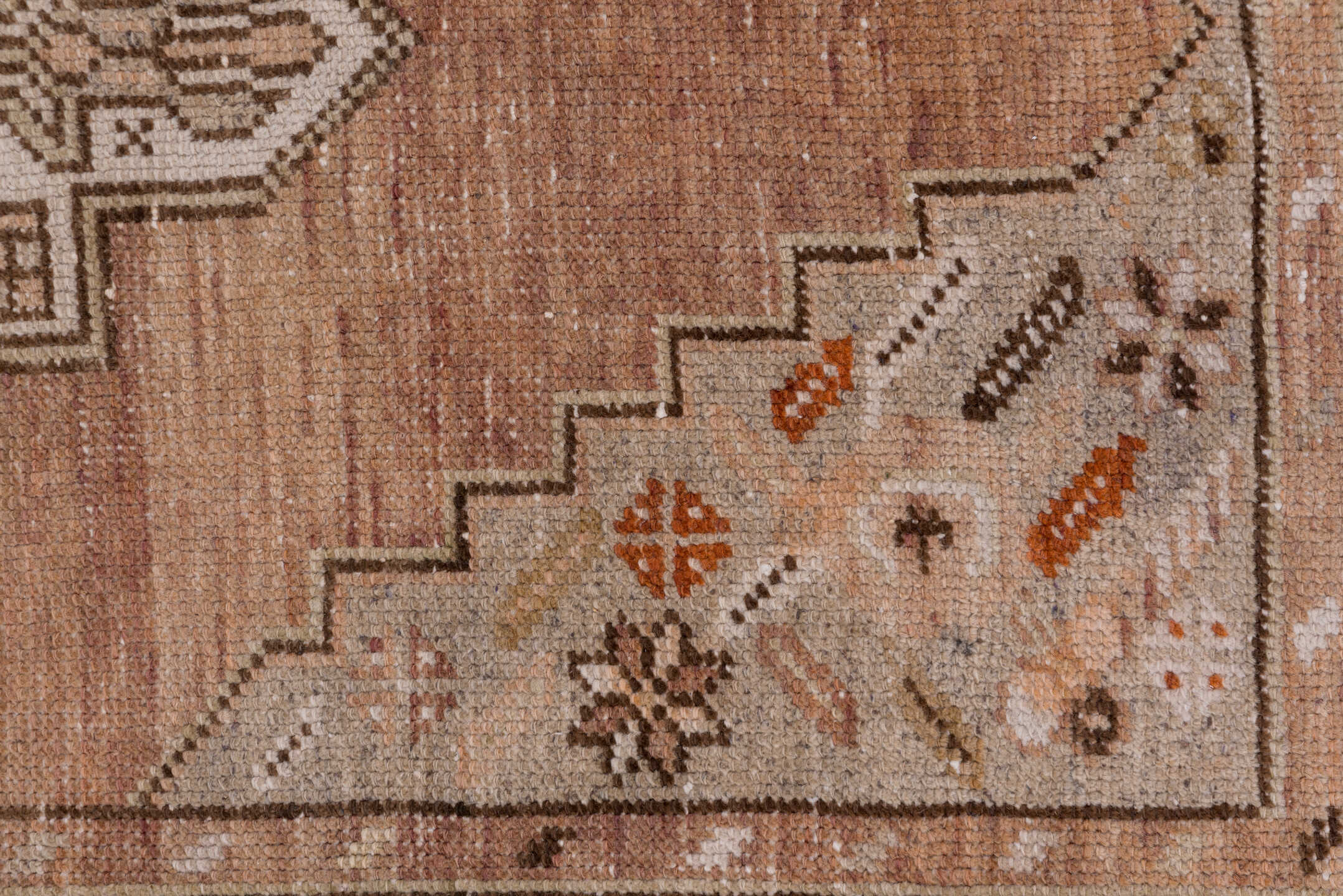 3' x 6' one-of-a-kind handmade vintage Oushak small size rug. Color palette: brown, gray, light gray, off-white, pink, snow