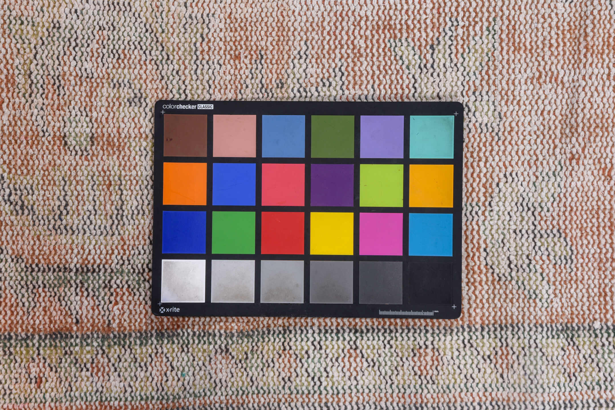 6' x 9' one-of-a-kind handmade vintage Oushak medium size rug. Color palette: dark gray, gainsboro, gray, light gray