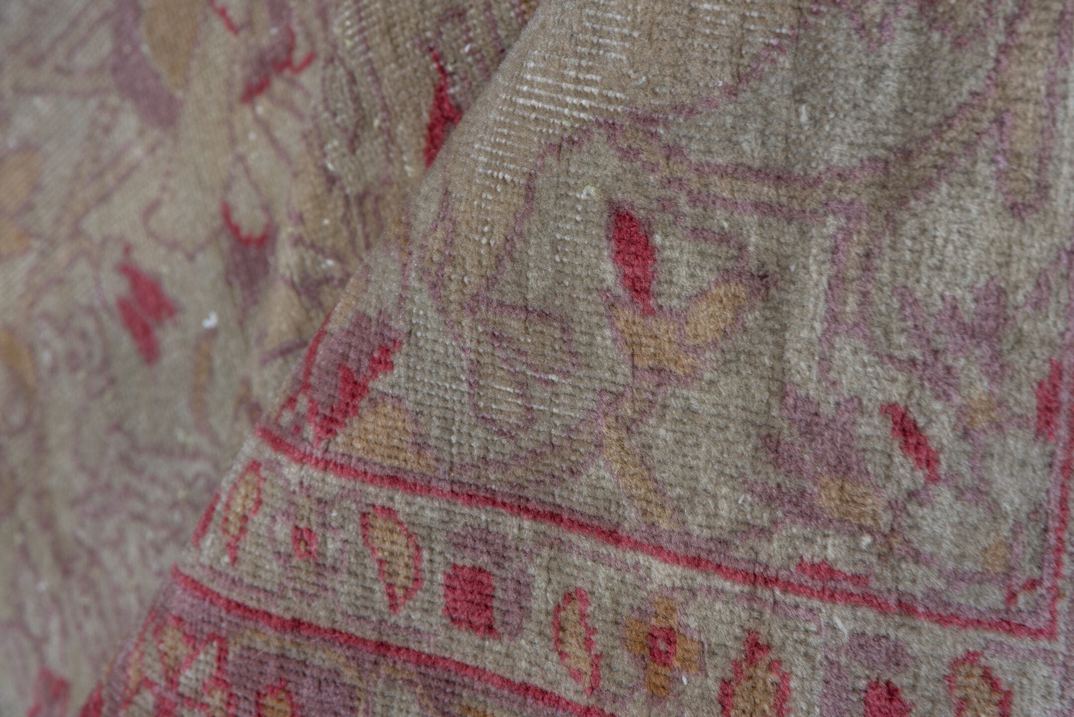 7' x 10' one-of-a-kind handmade antique Sivas large size rug. Color palette: beige, rose, dusty pink, taupe, ivory, gold