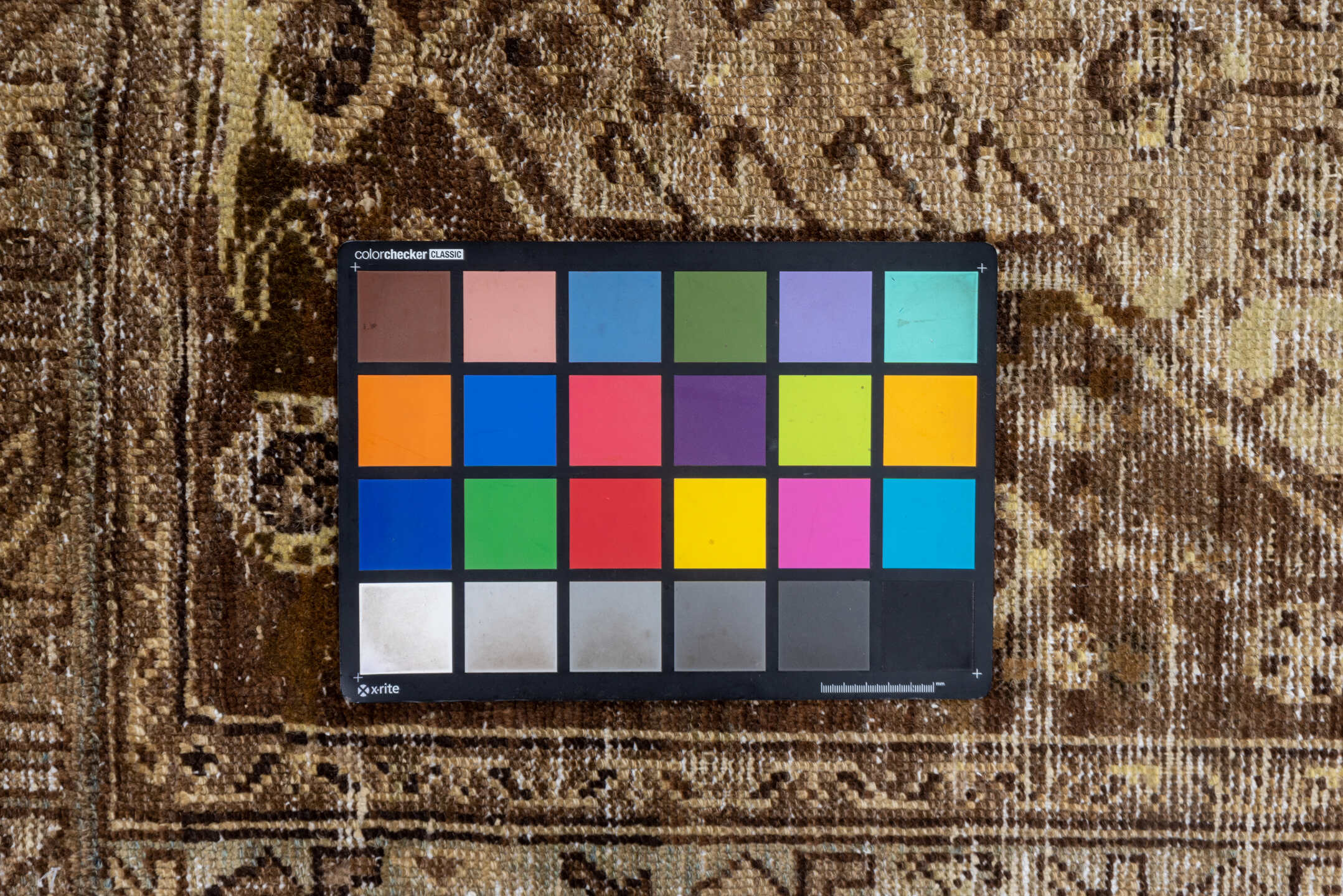 3' x 5' one-of-a-kind handmade vintage Hamadan small size rug. Color palette: brown, gray, light gray, off-white, silver