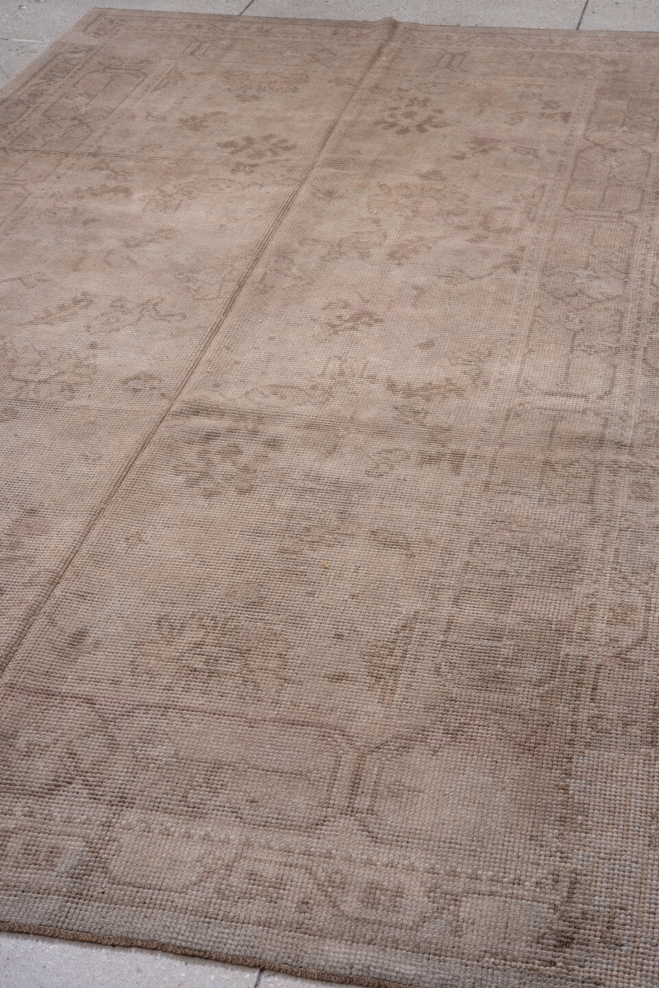 5' x 10' one-of-a-kind handmade antique Oushak medium size rug. Color palette: taupe, beige, ivory, camel, sand, light brown