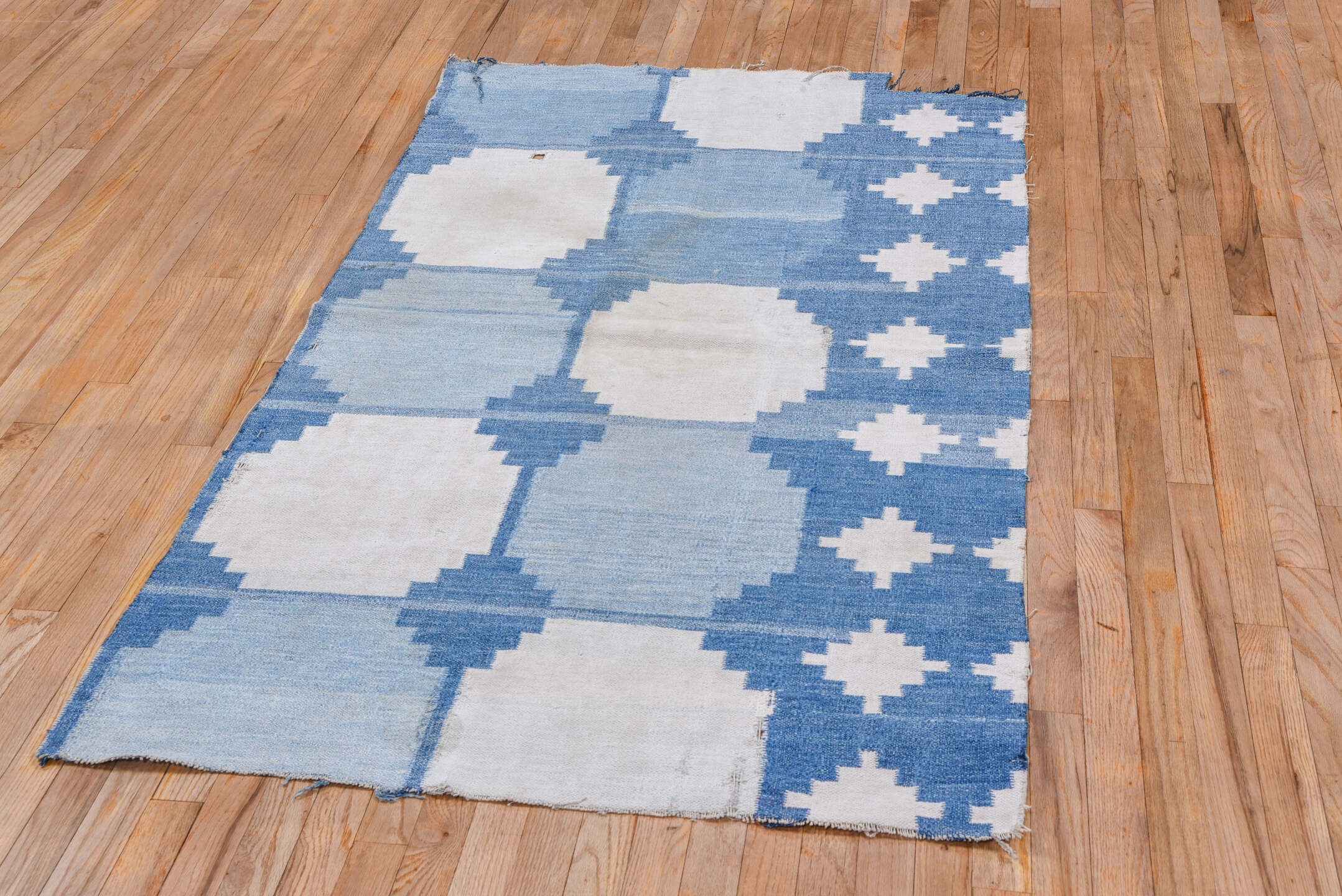 3' x 6' one-of-a-kind handmade vintage Dhurrie small size rug. Color palette: sky blue, ivory, powder blue, denim blue