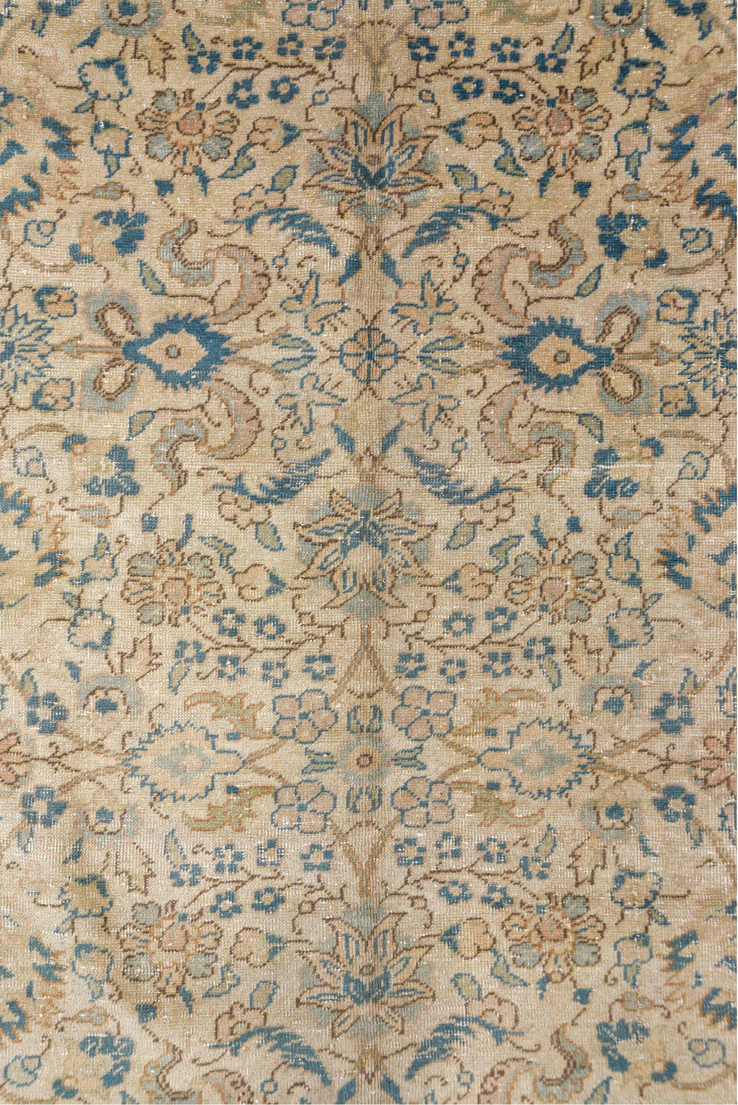 6' x 9' one-of-a-kind handmade vintage Sivas medium size rug. Color palette: ivory, sky blue, beige, taupe, camel