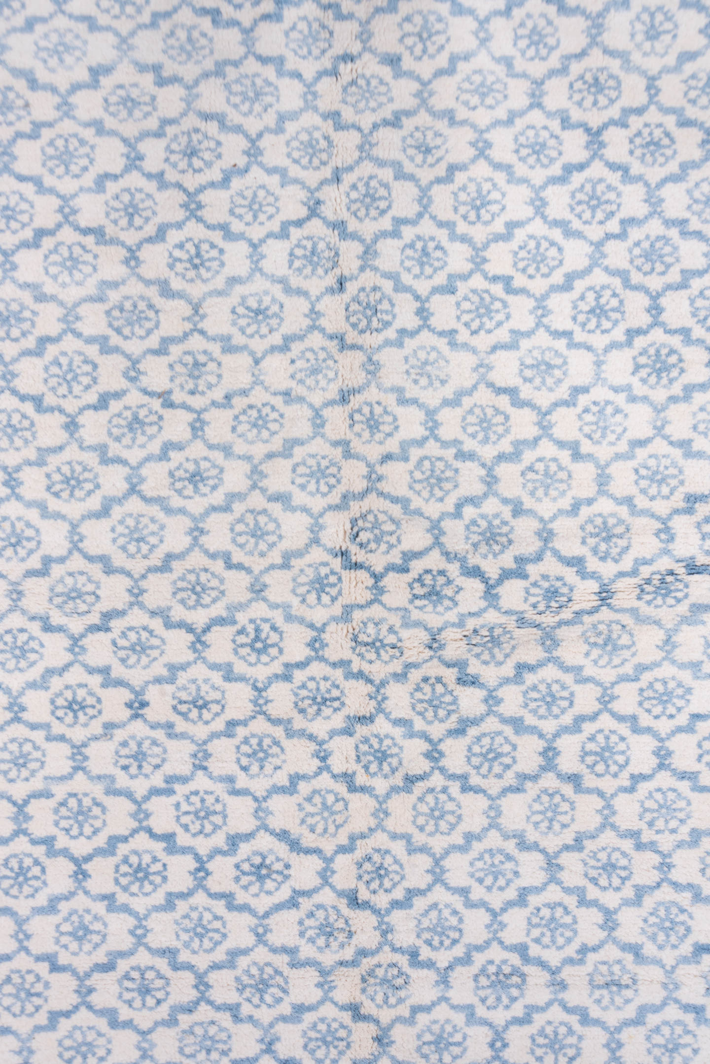 6' x 9' one-of-a-kind handmade vintage Cotton Agra medium size rug. Color palette: ivory, sky blue, powder blue, light blue