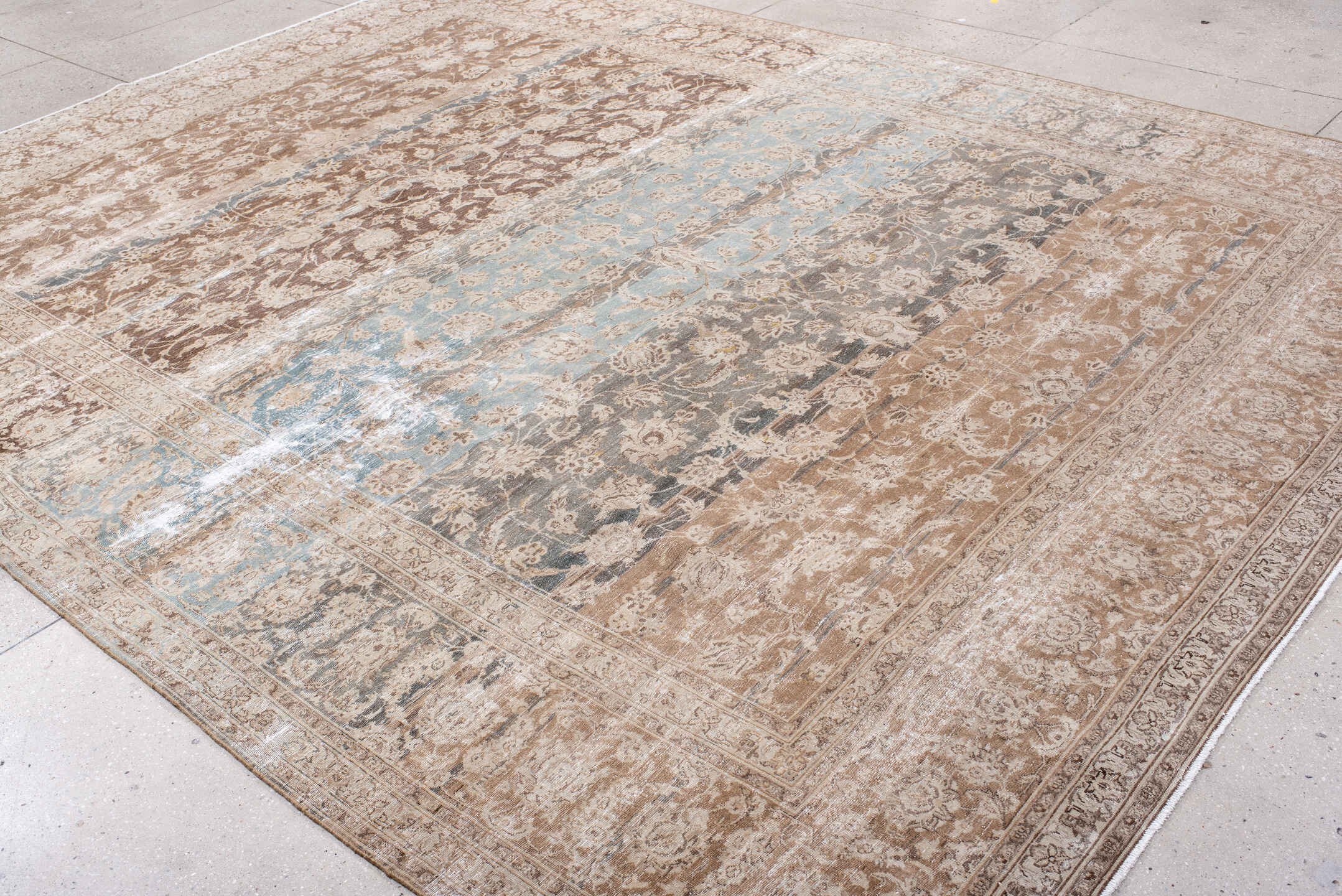 10' x 12' one-of-a-kind handmade vintage Kashan large size rug. Color palette: ivory, taupe, sky blue, gray, beige