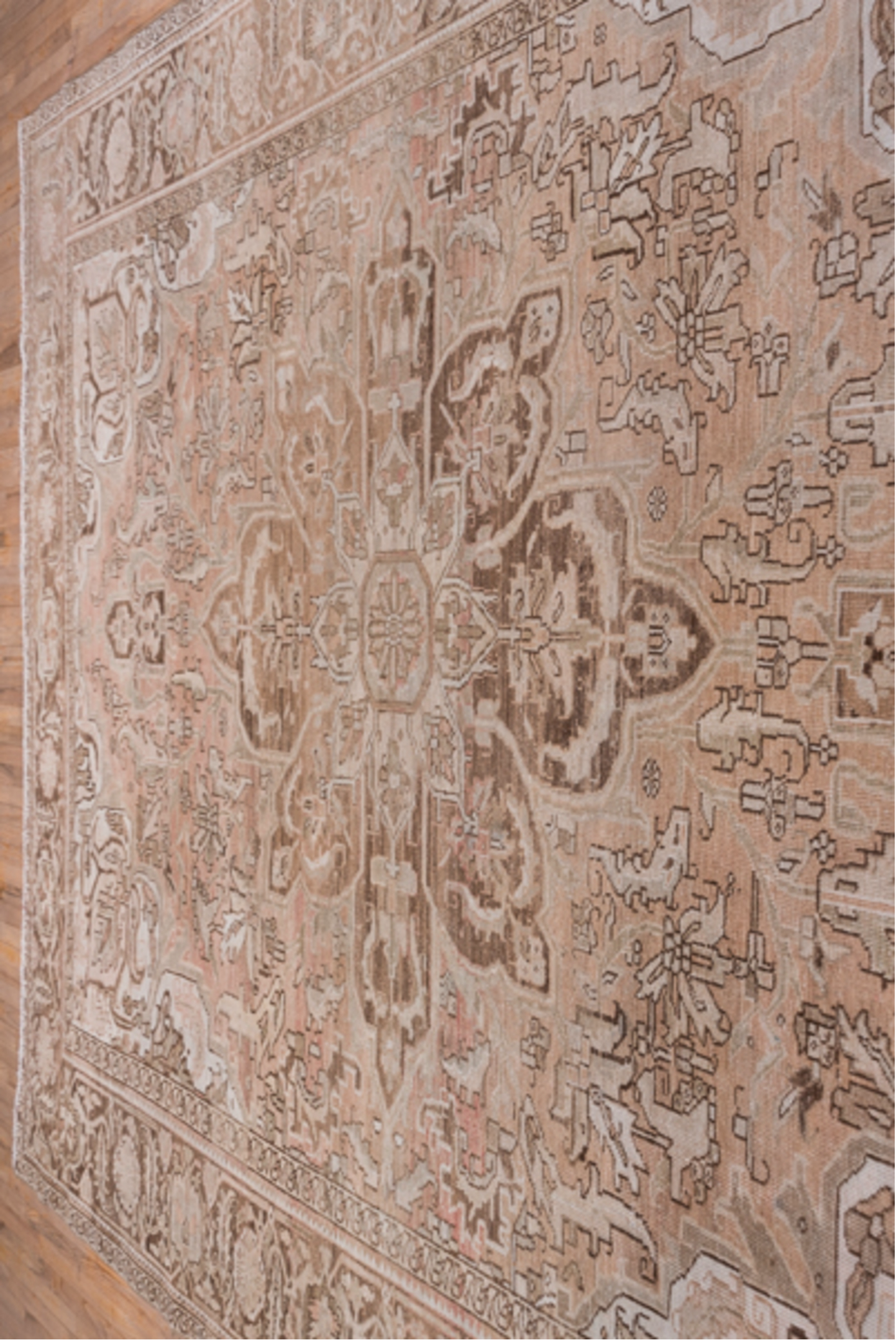 9' x 12' one-of-a-kind handmade vintage Heriz large size rug. Color palette: taupe, blush, brown, ivory, beige, gray, pink