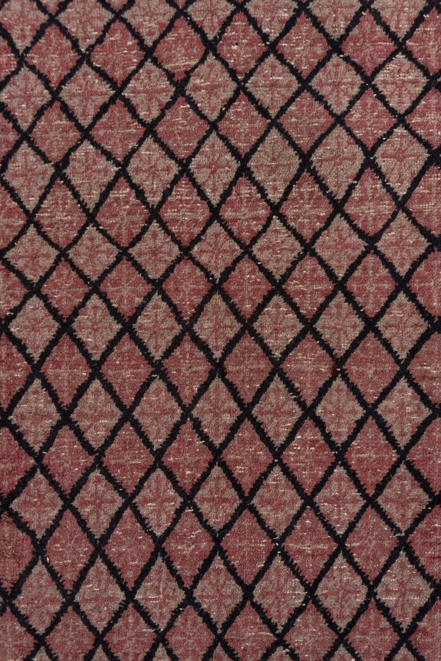 4' x 6' one-of-a-kind handmade vintage Oushak small size rug. Color palette: rose, charcoal, dusty pink, mauve, pink, red