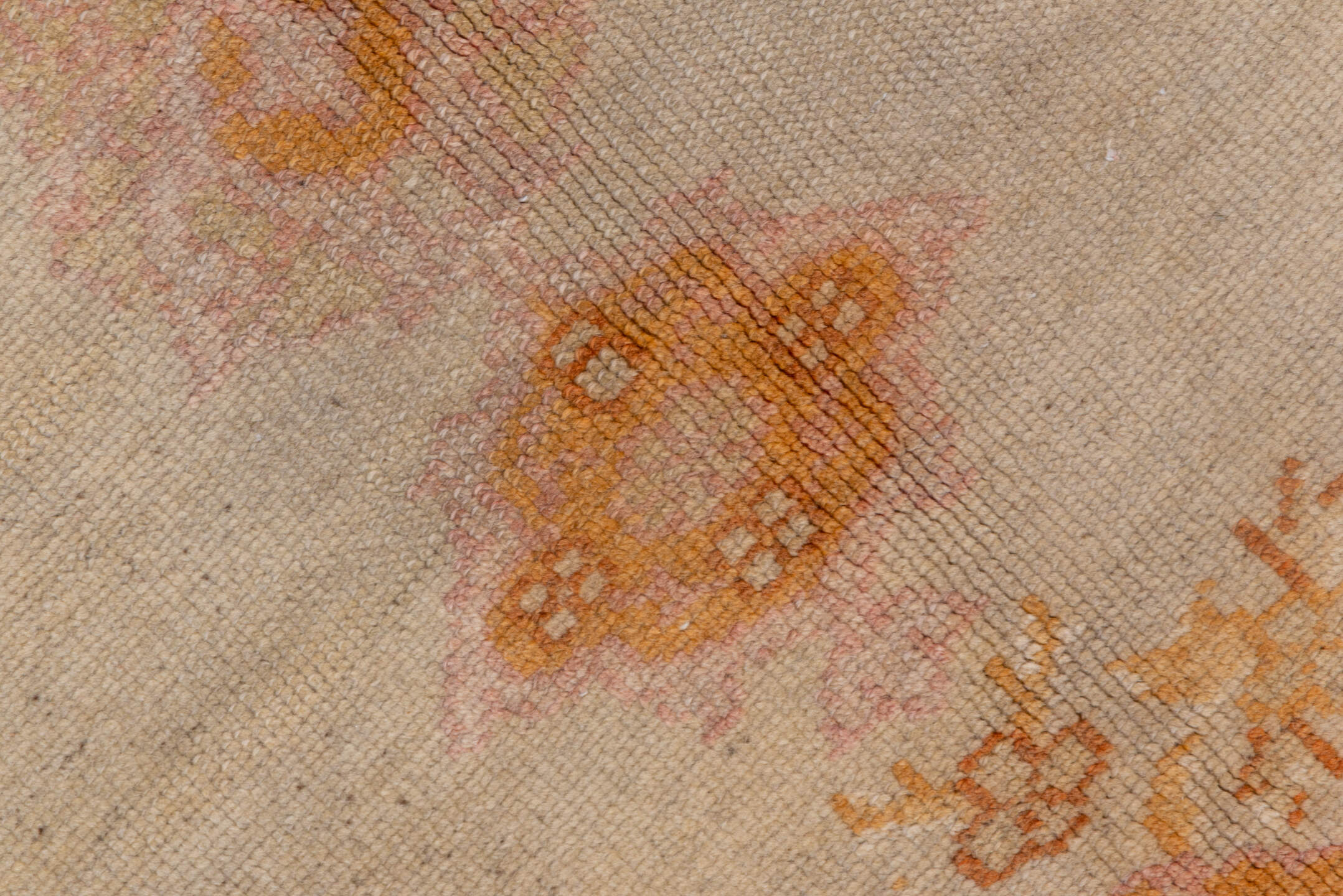 9' x 14' one-of-a-kind handmade antique Oushak large size rug. Color palette: ivory, apricot, peach, soft gold, beige, blush