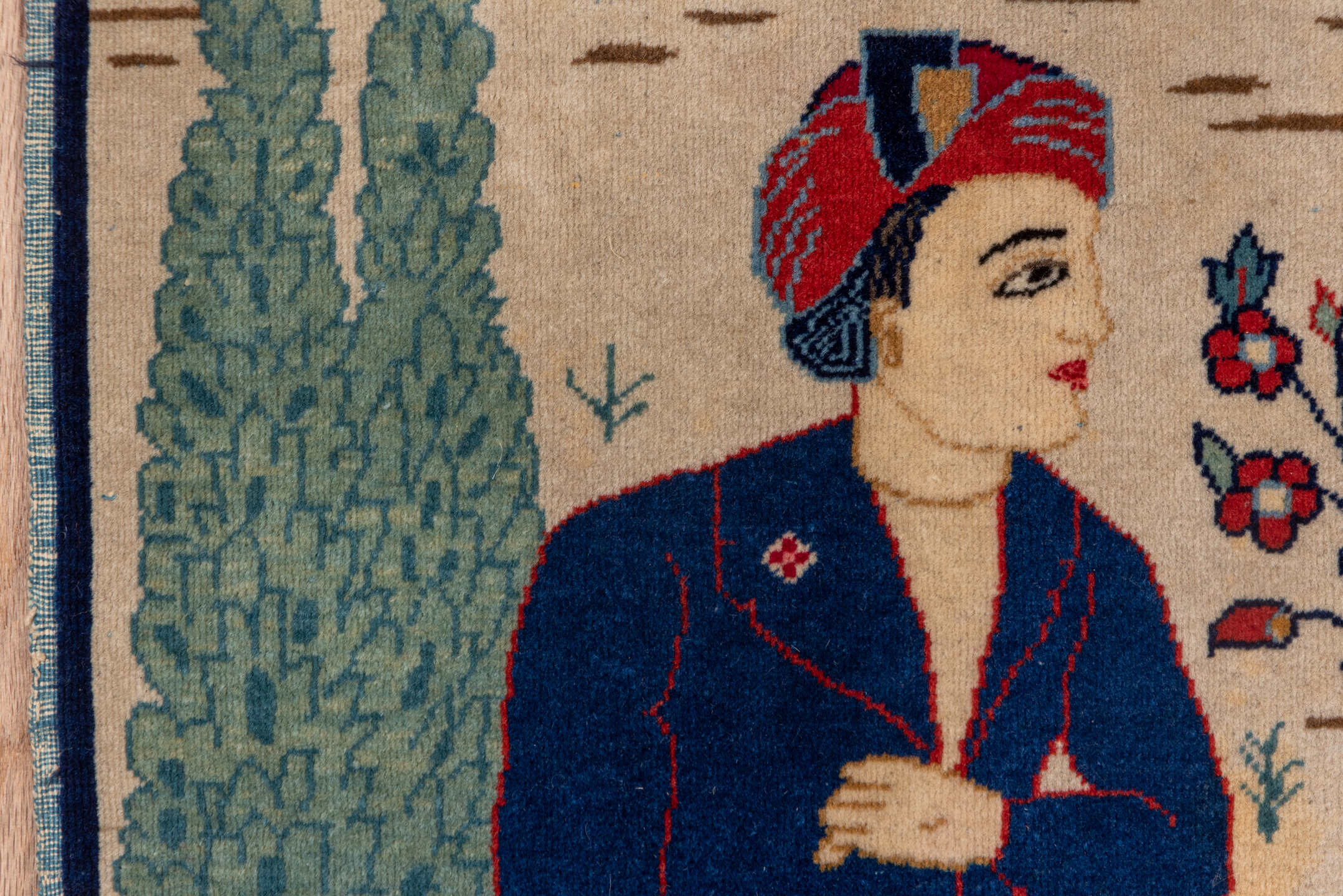 2' x 3' one-of-a-kind handmade antique Kashan small size rug. Color palette: ivory, blue, red, sky_blue, sage, brown, navy