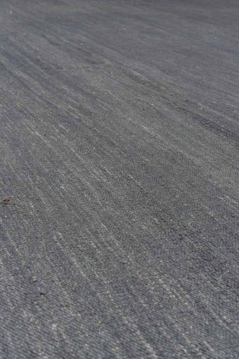 Vintage Kilim Area Rug (10' x 12')