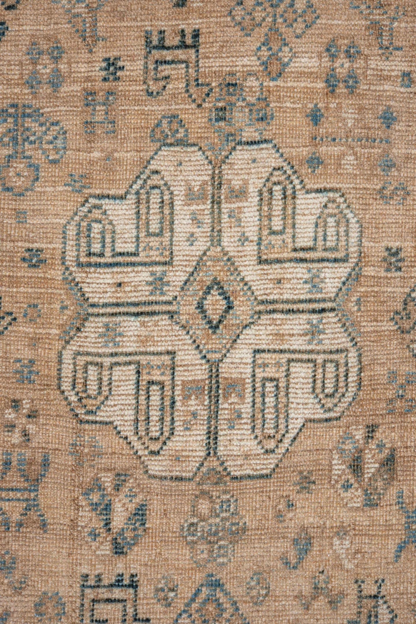 7' x 10' one-of-a-kind handmade vintage Shiraz large size rug. Color palette: ivory, sky blue, beige, taupe, camel, slate