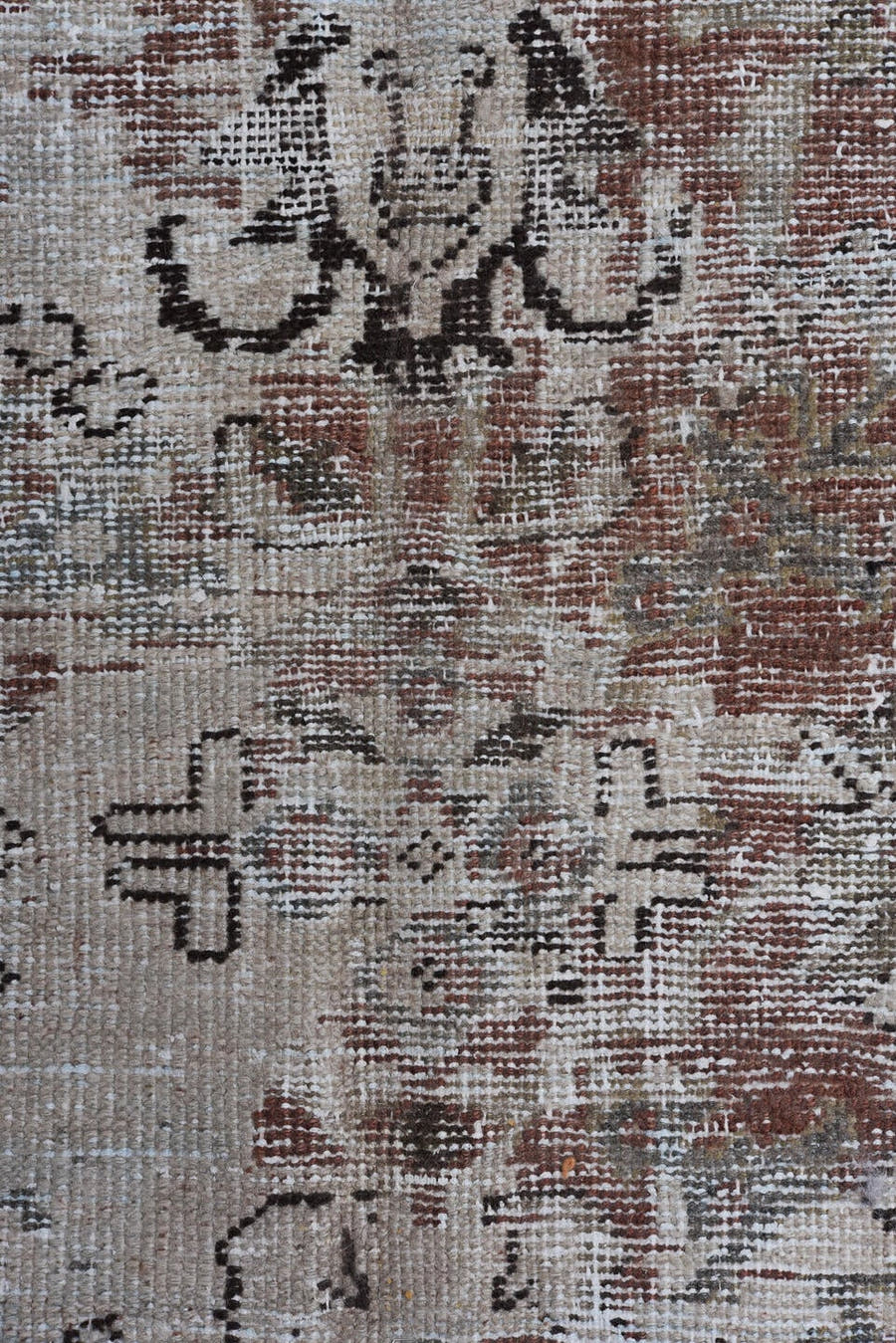 10' x 13' one-of-a-kind handmade vintage Mahal oversize rug. Color palette: terra cotta, ivory, charcoal, taupe, rose, brown