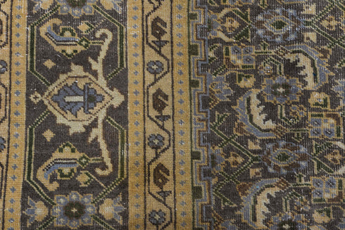 Vintage Tabriz Area Rug (7' x 10')