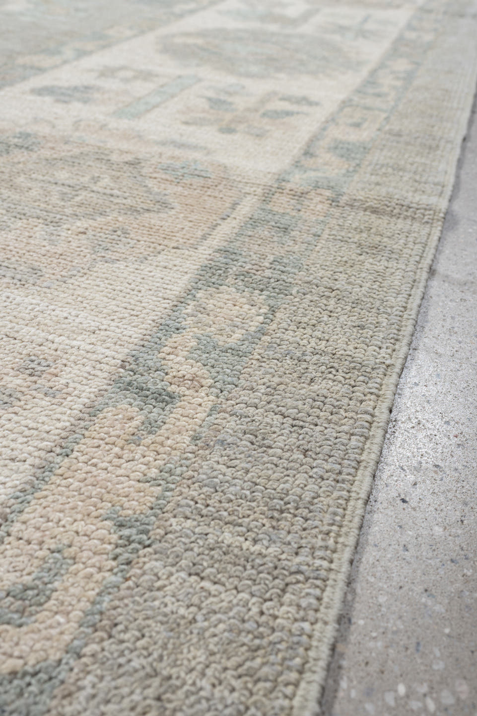 8' x 10' one-of-a-kind handmade vintage Oushak large size rug. Color palette: pale blue, ivory, taupe, cream, sage, beige