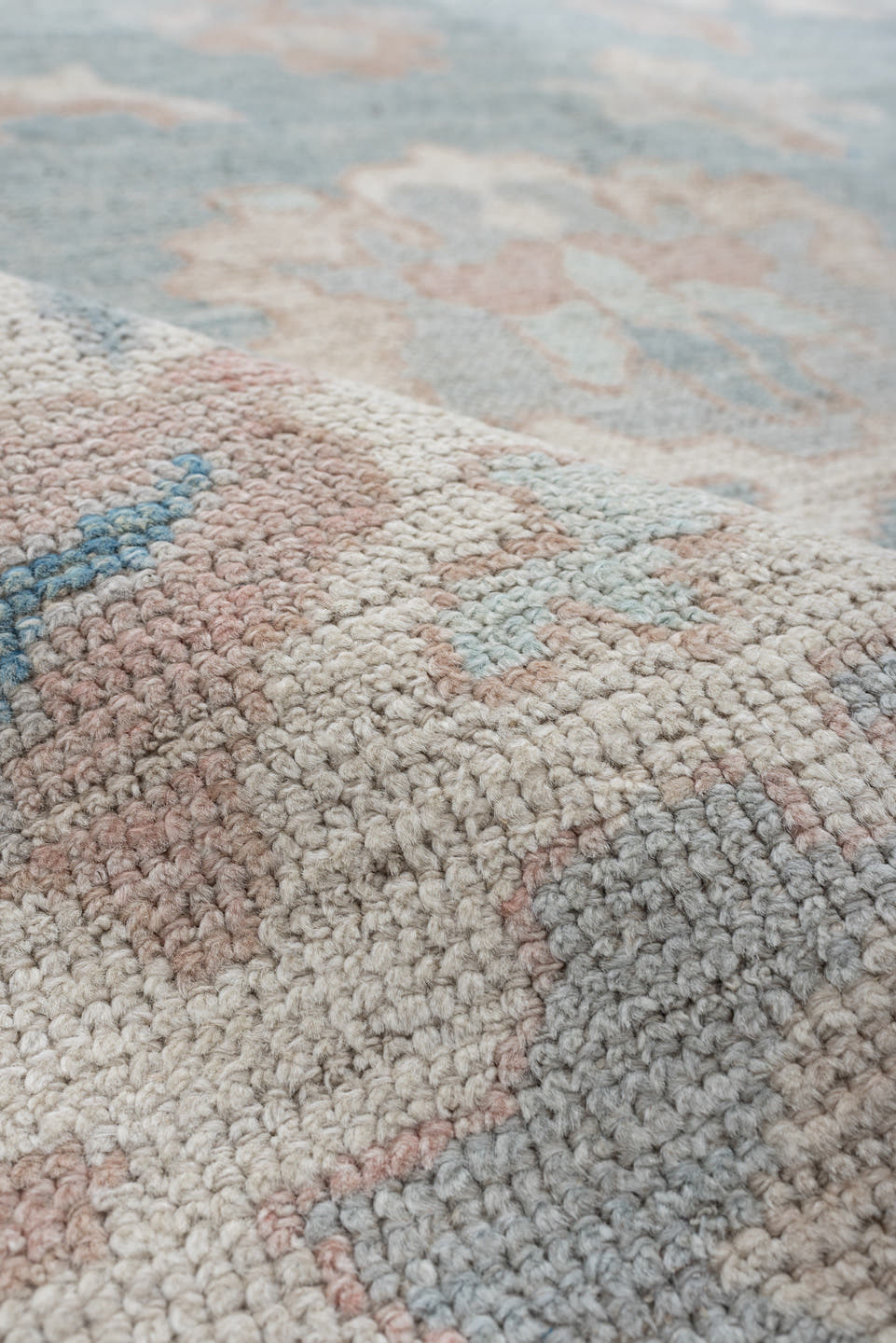 8' x 10' one-of-a-kind handmade vintage Oushak large size rug. Color palette: sky blue, ivory, blush, pale aqua, taupe