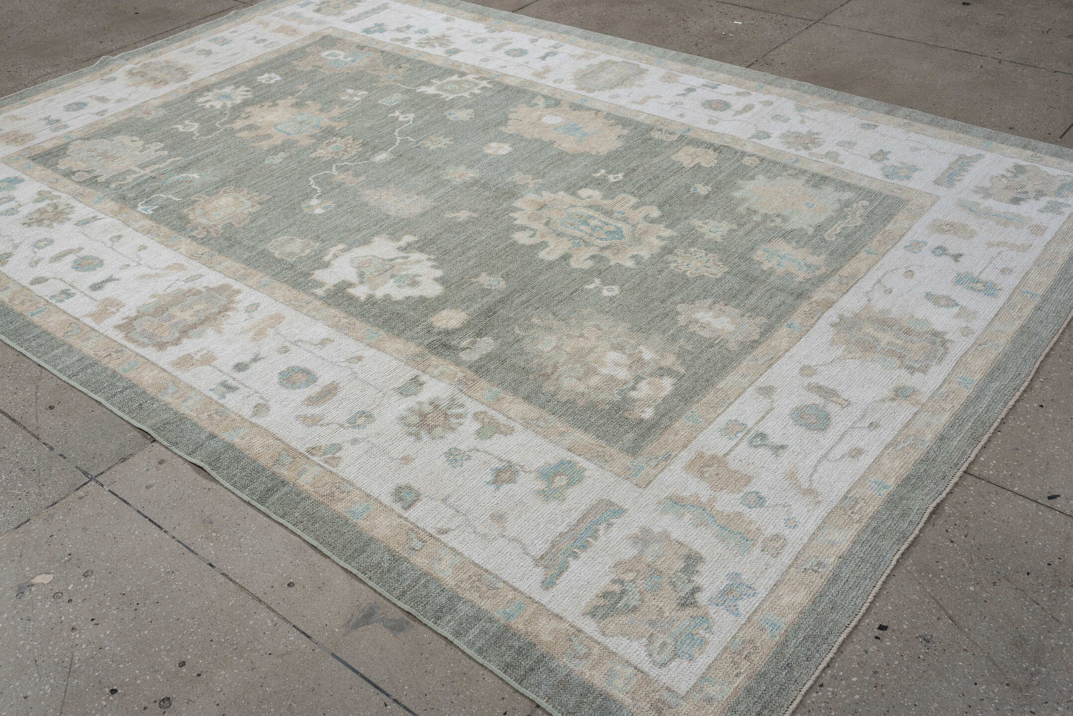 7' x 10' one-of-a-kind handmade vintage Oushak large size rug. Color palette: gray, ivory, sky blue, taupe, beige, cream