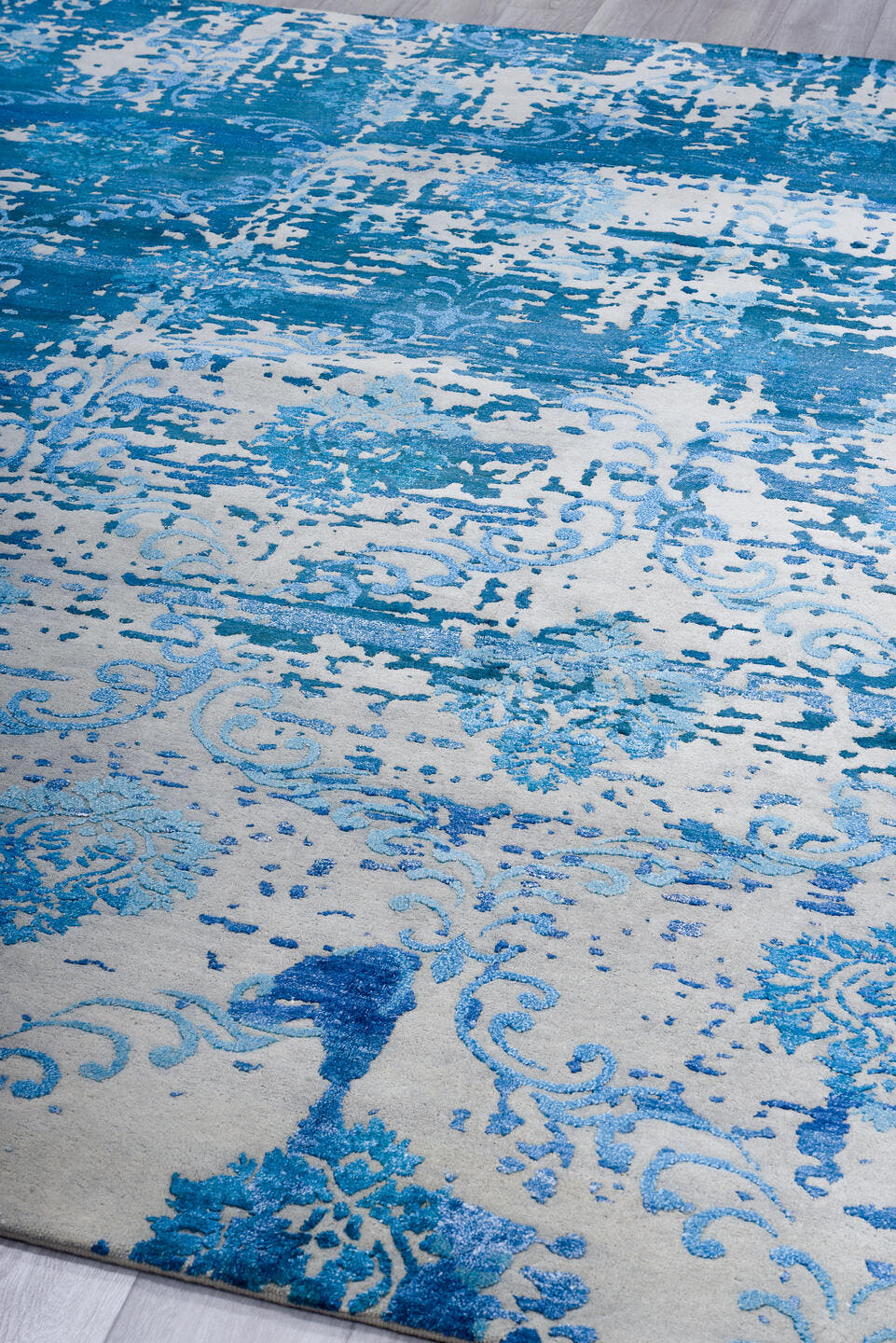 8' x 10' one-of-a-kind handmade handmade Contemporary large size rug. Color palette: ivory, azure, sky blue, cobalt, slate