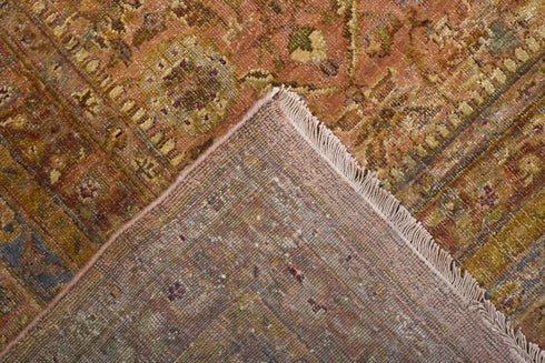 Vintage Sivas Area Rug (8' x 9')