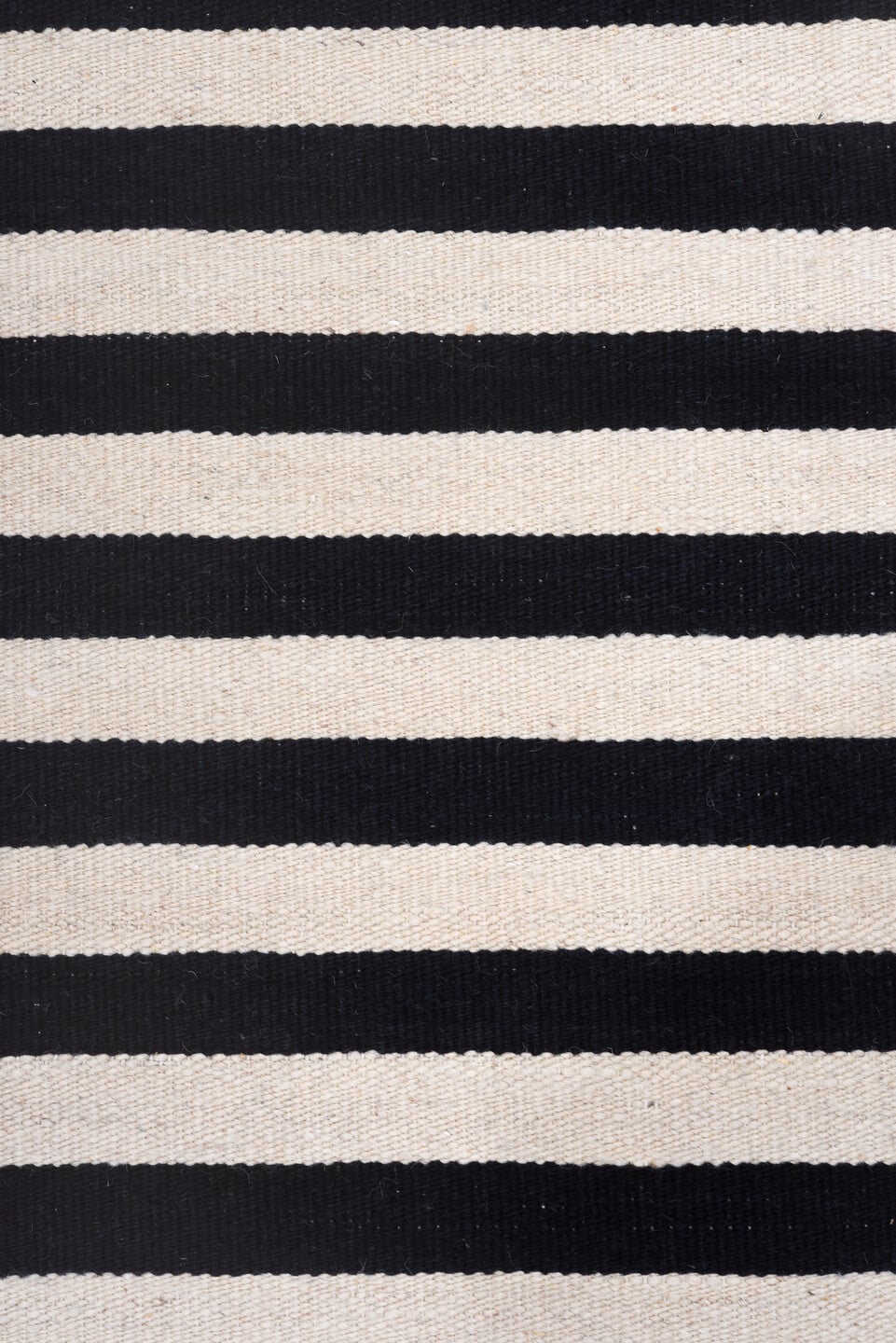 7' x 9' one-of-a-kind handmade vintage Kilim rug. Color palette: ivory, navy, blue