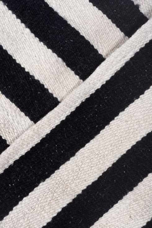 Vintage Kilim Area Rug (8' x 12')