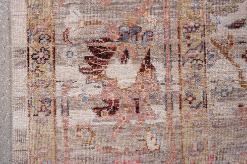 Vintage Mahal Area Rug (7' x 10')