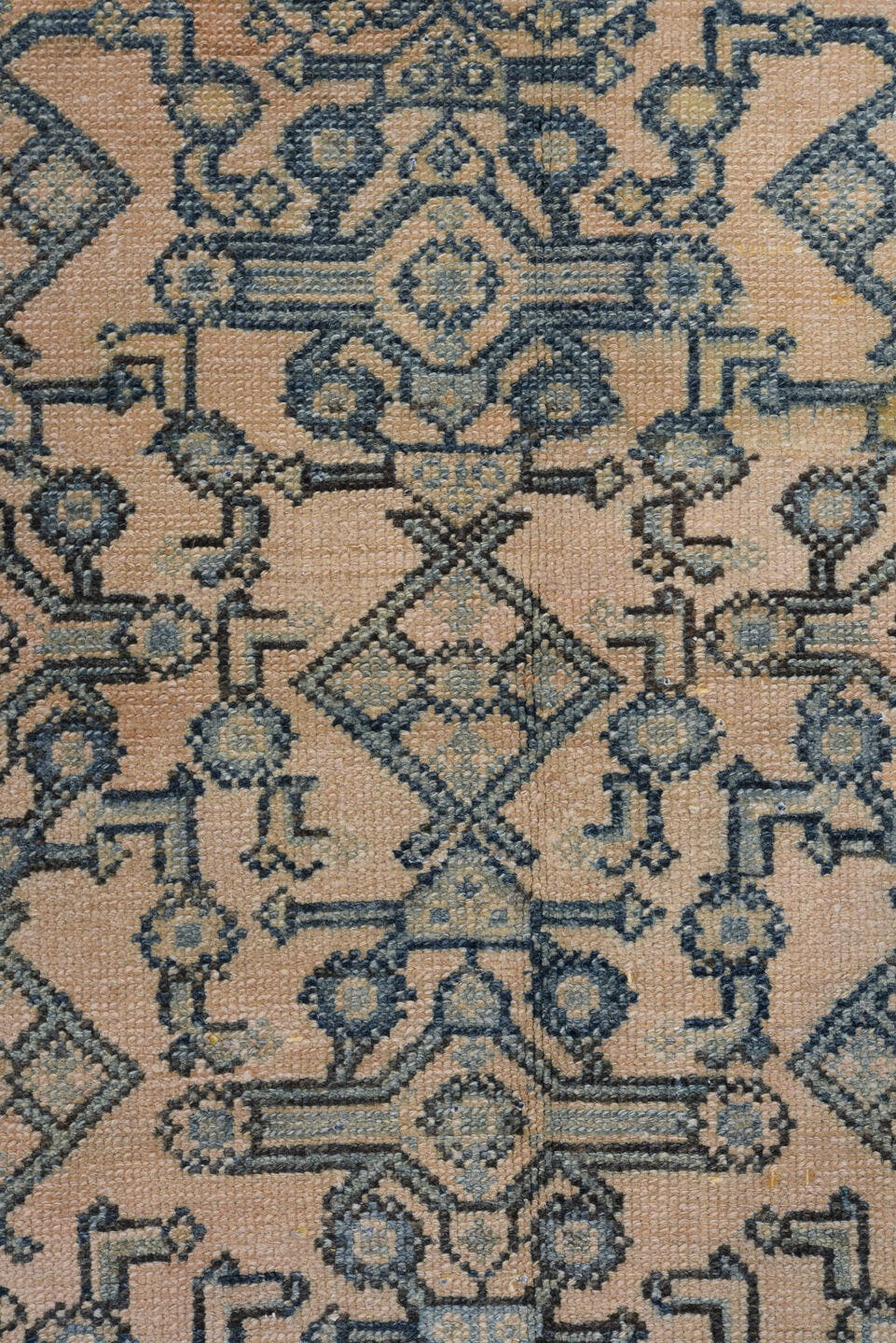 4' x 5' one-of-a-kind handmade antique Malayer small size rug. Color palette: beige, slate, ivory, taupe, charcoal, camel
