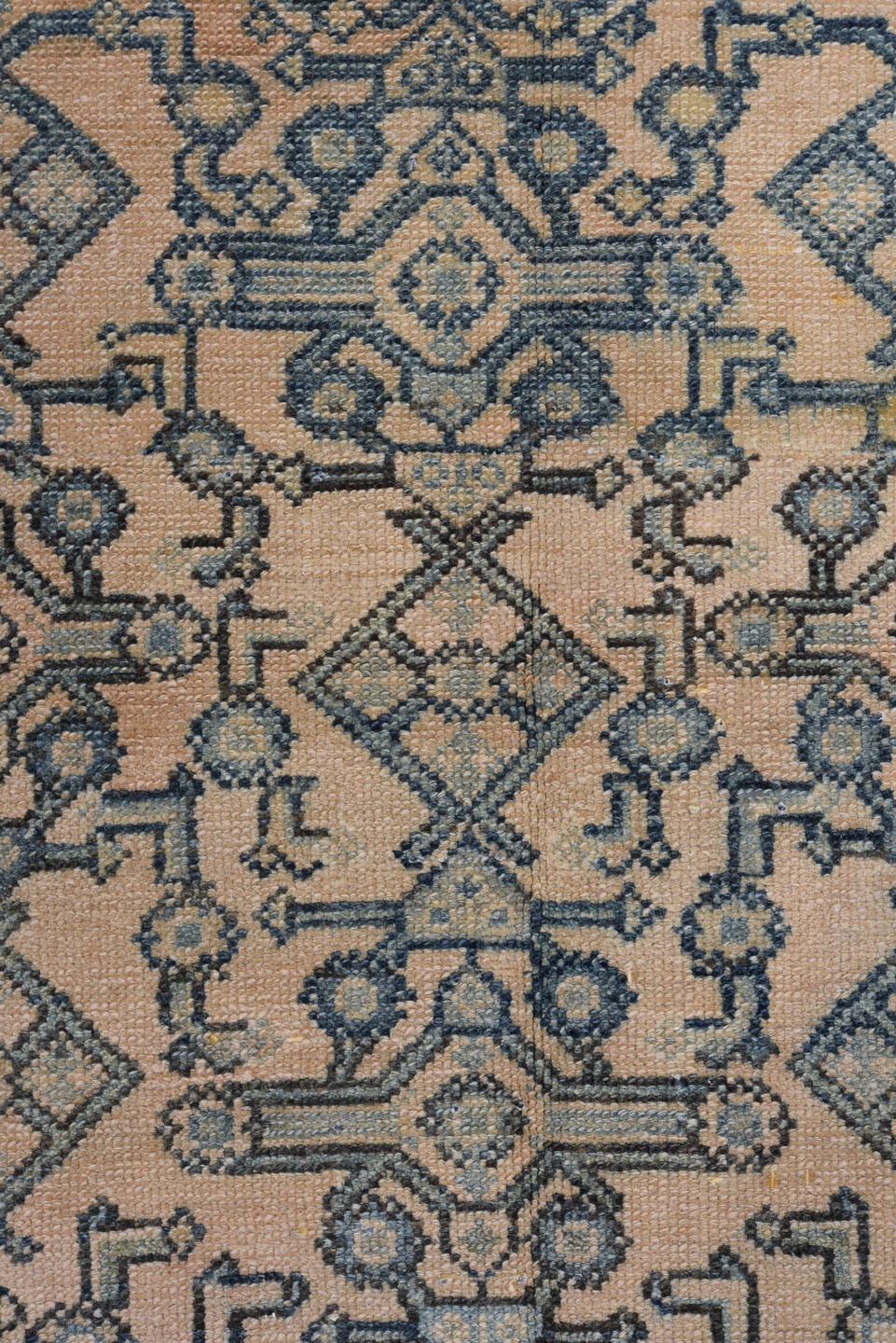 4' x 5' one-of-a-kind handmade antique Malayer small size rug. Color palette: beige, slate, ivory, taupe, charcoal, camel