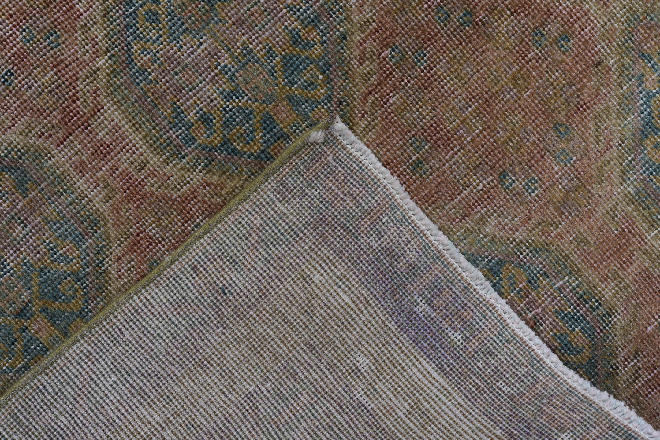 5' x 8' one-of-a-kind handmade vintage Afshar medium size rug. Color palette: black, brown, dim gray, gray, pink