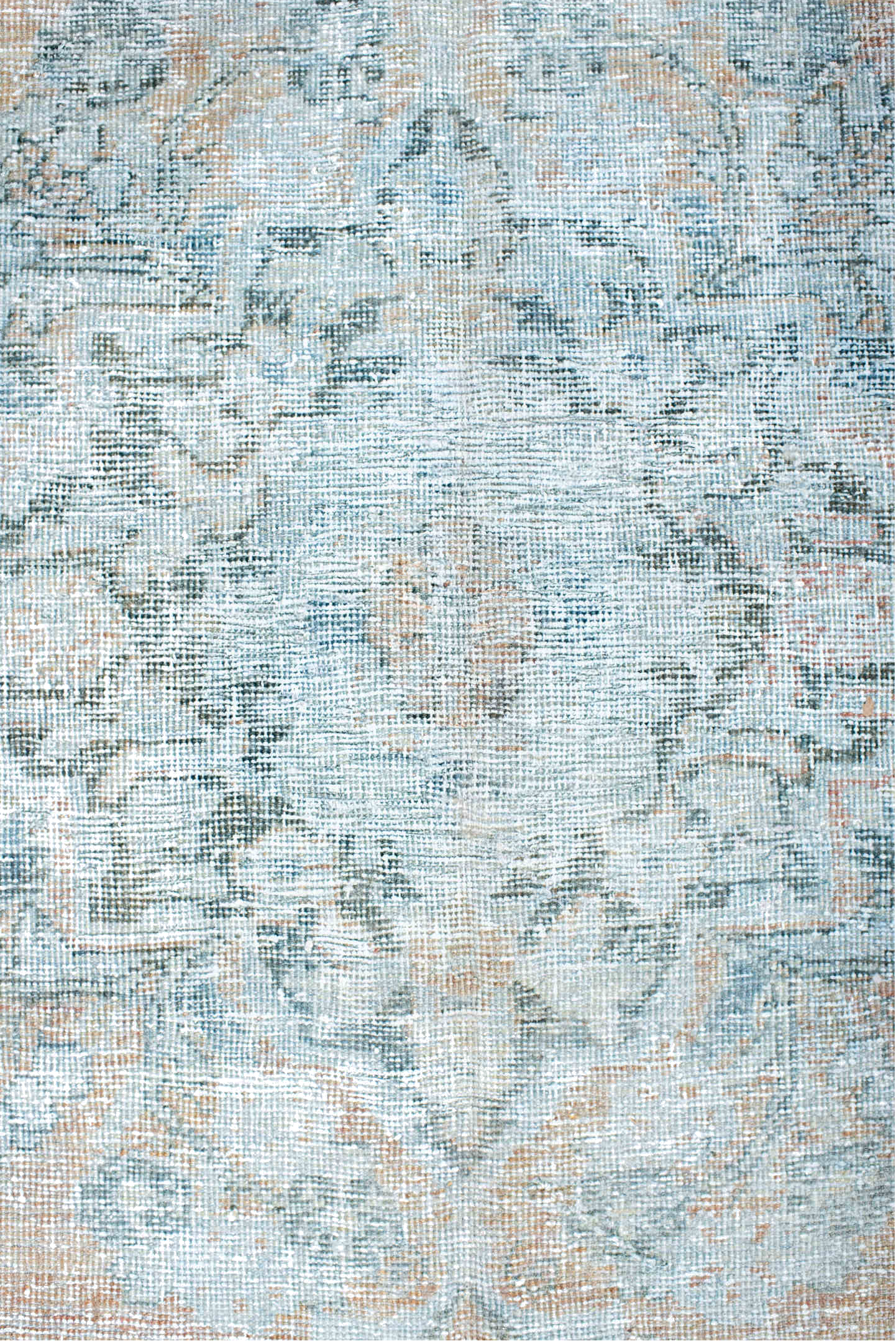 10' x 13' one-of-a-kind handmade vintage Mahal large size rug. Color palette: beige, ivory, sky blue