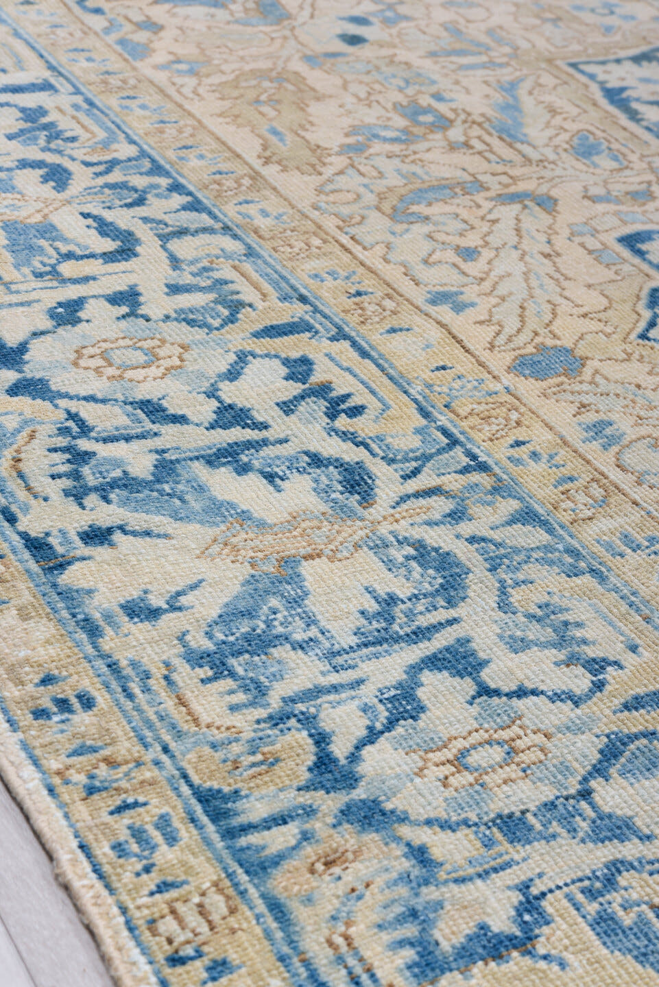 9' x 12' one-of-a-kind handmade antique Heriz large size rug. Color palette: ivory, sky blue, beige, camel, slate, taupe